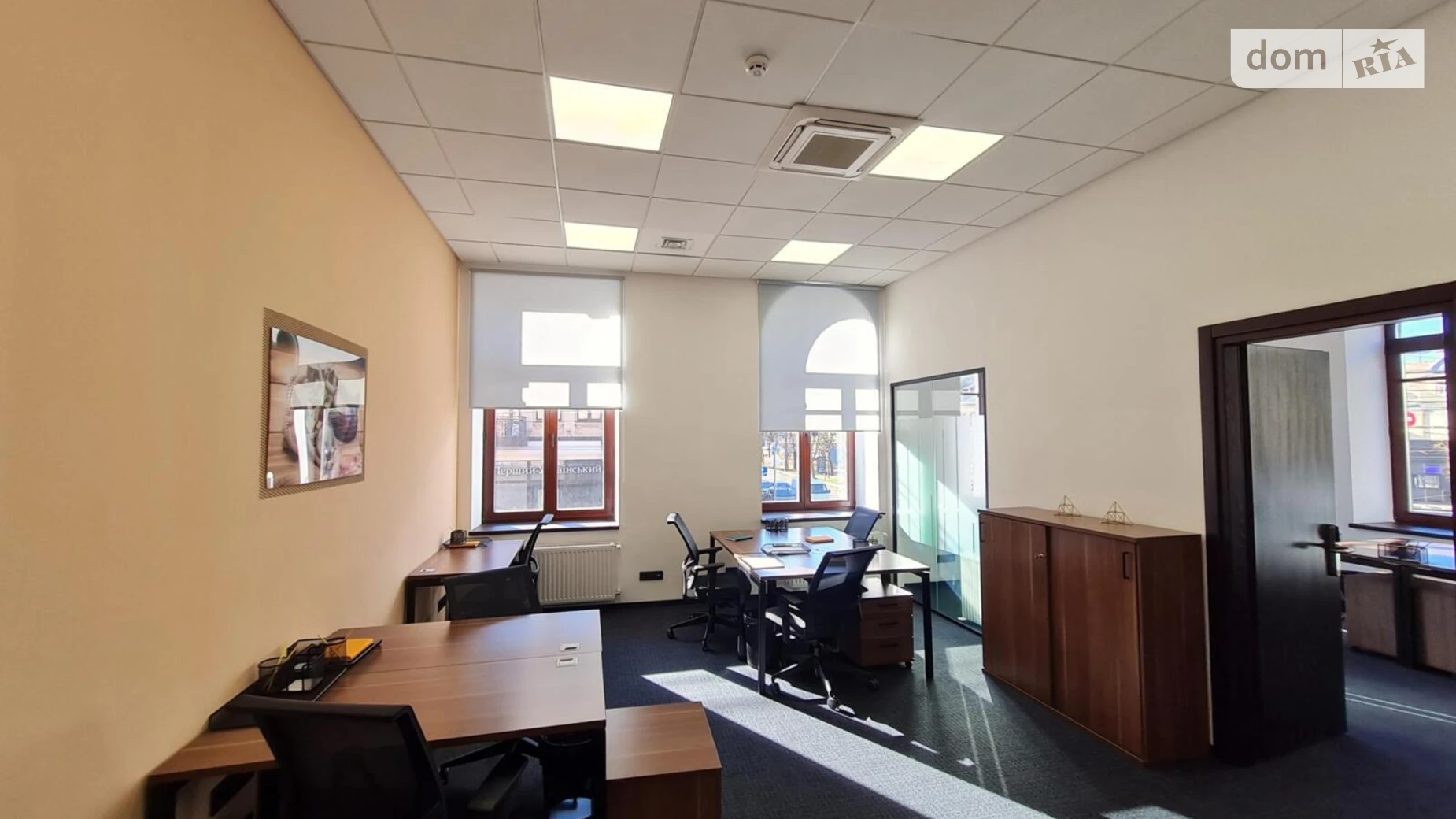 Сдается в аренду офис 100 кв. м в бизнес-центре, цена: 3500 $ - фото 3