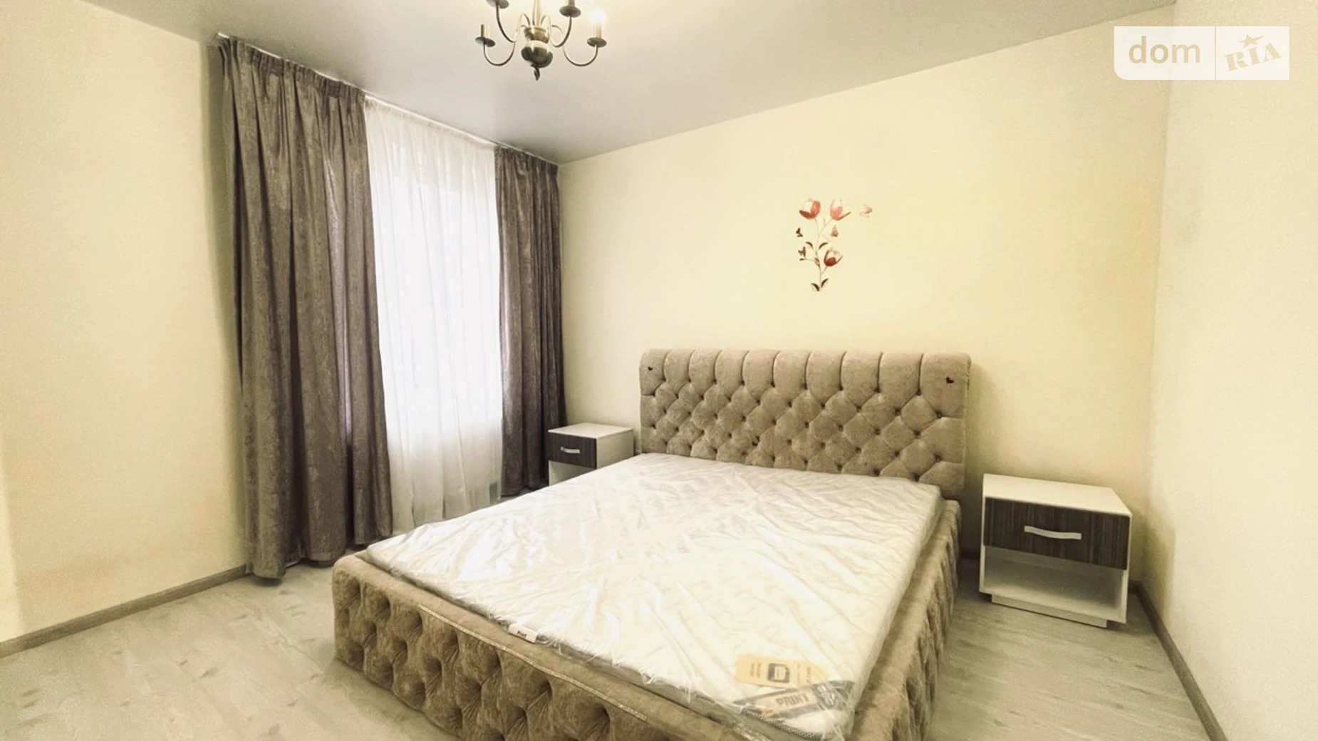 Сдается в аренду 2-комнатная квартира 75 кв. м в Ивано-Франковске, ул. Химиков - фото 3