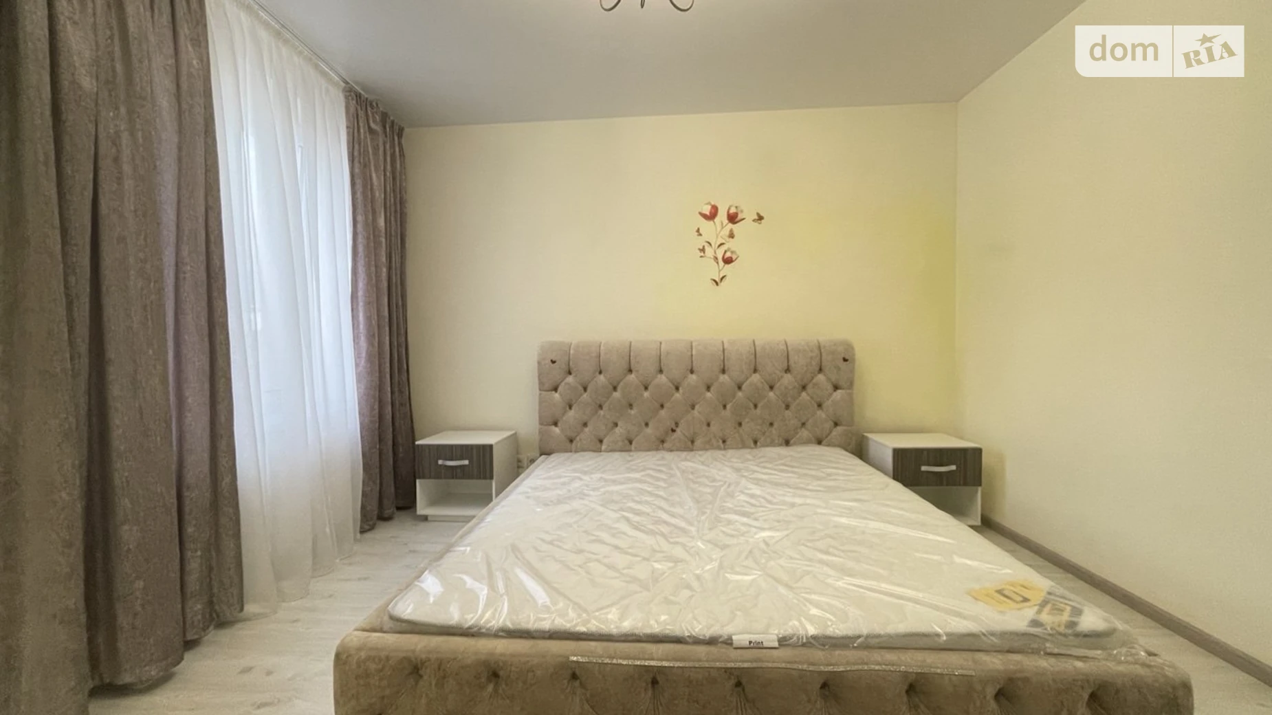 Сдается в аренду 2-комнатная квартира 75 кв. м в Ивано-Франковске, ул. Химиков - фото 4