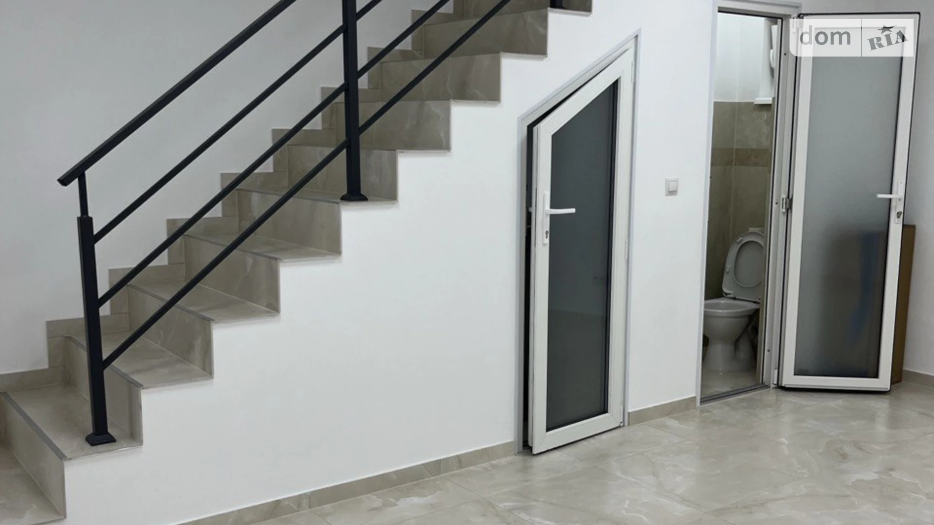 Сдается в аренду помещения свободного назначения 86.48 кв. м в 3-этажном здании, цена: 25000 грн - фото 2