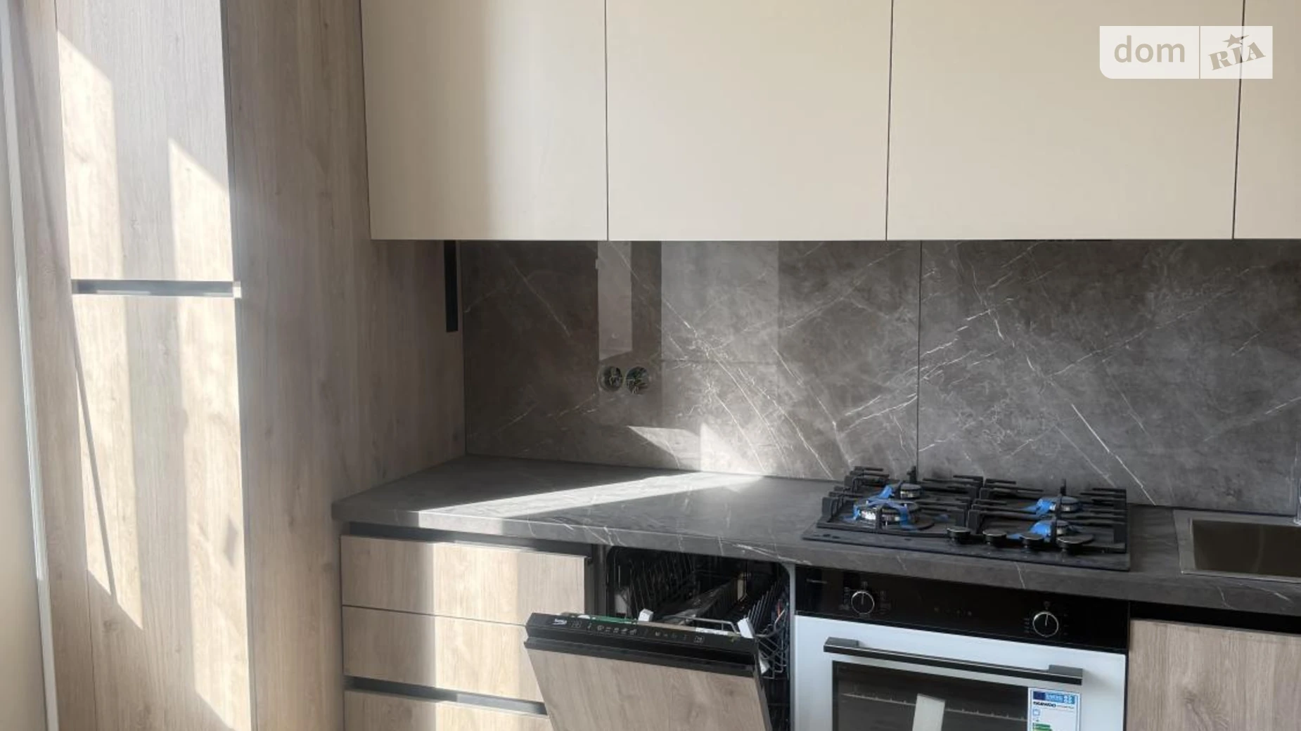 Продается 1-комнатная квартира 34 кв. м в Ужгороде, ул. Богомольца - фото 2