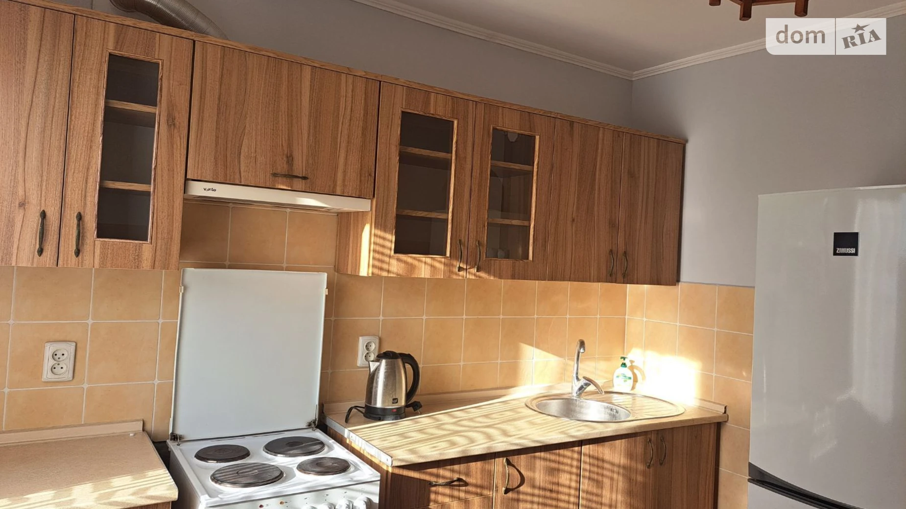 Здається в оренду 1-кімнатна квартира 38 кв. м у Львові, вул. Липи  Юрія, 39 - фото 2