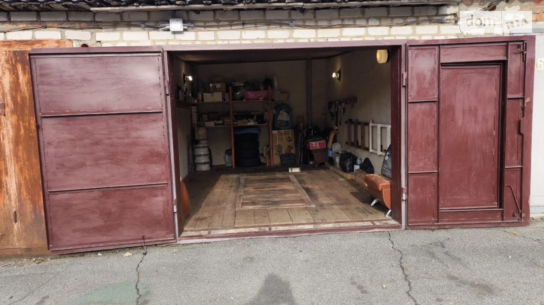 Продается место в гаражном кооперативе под легковое авто на 28 кв. м, цена: 140000 грн - фото 4