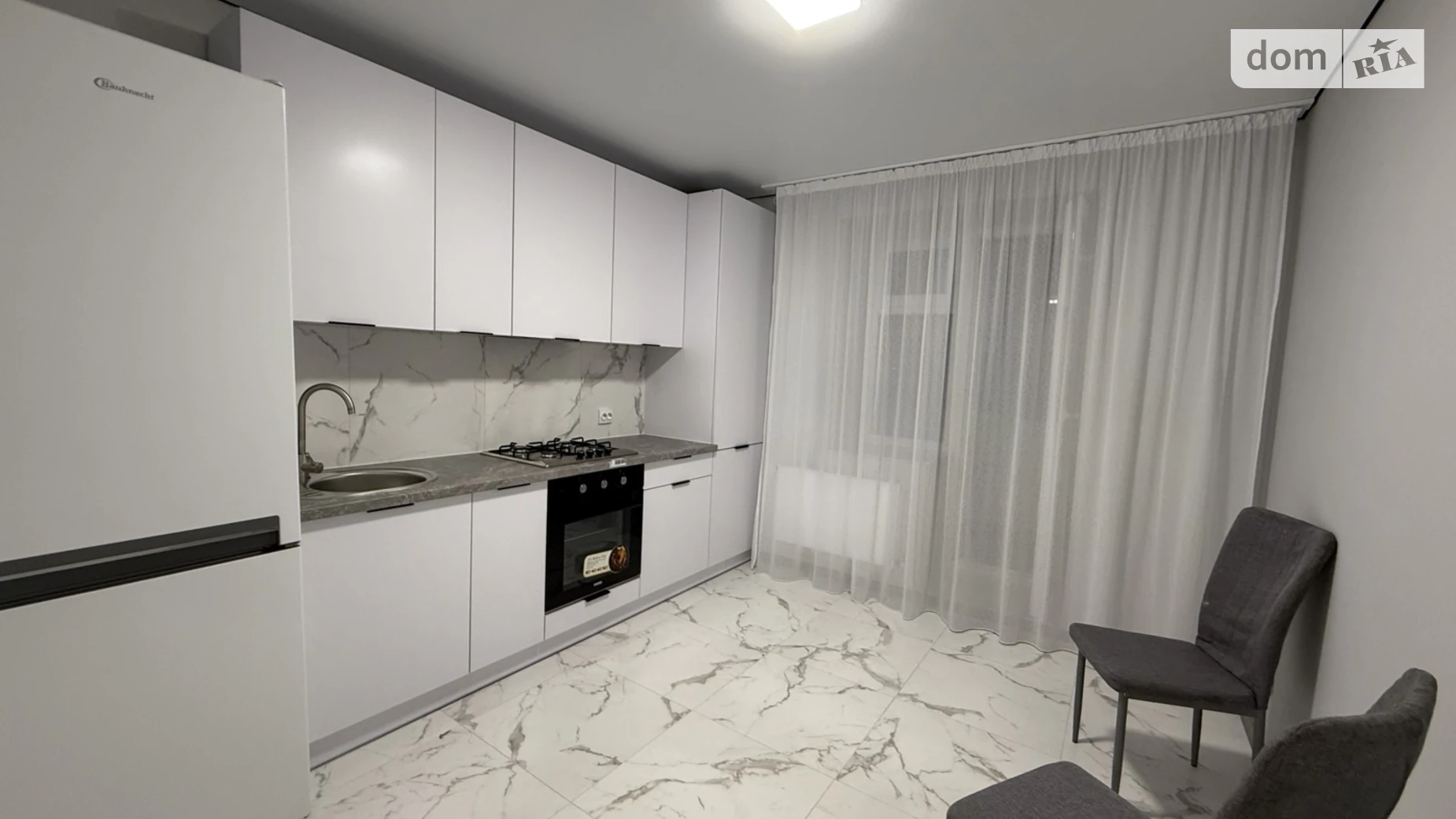 1-кімнатна квартира 49 кв. м у Тернополі, просп. Бандери Степана - фото 2