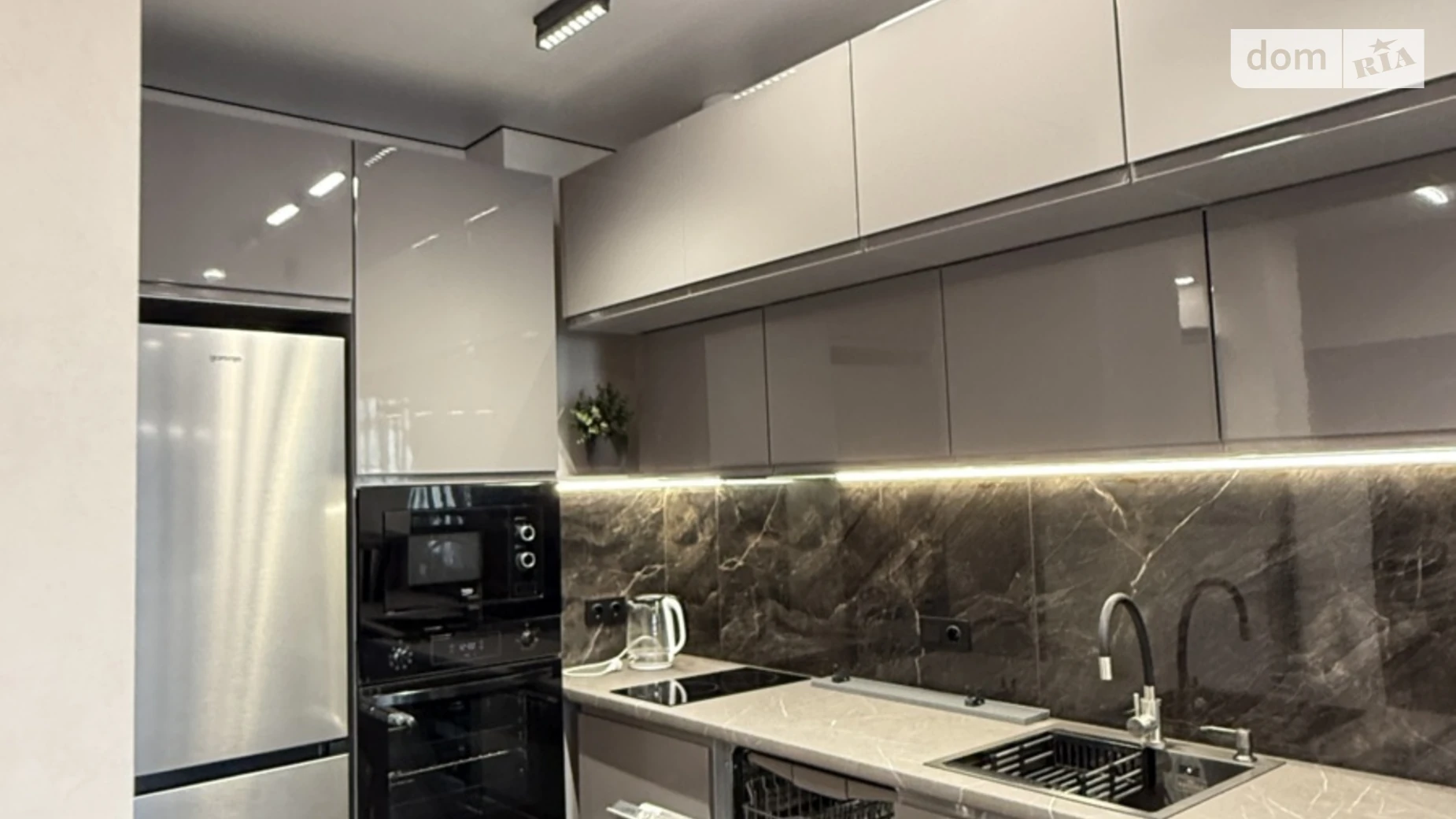 Продается 1-комнатная квартира 56 кв. м в Виннице, пер. Кирпичный - фото 4