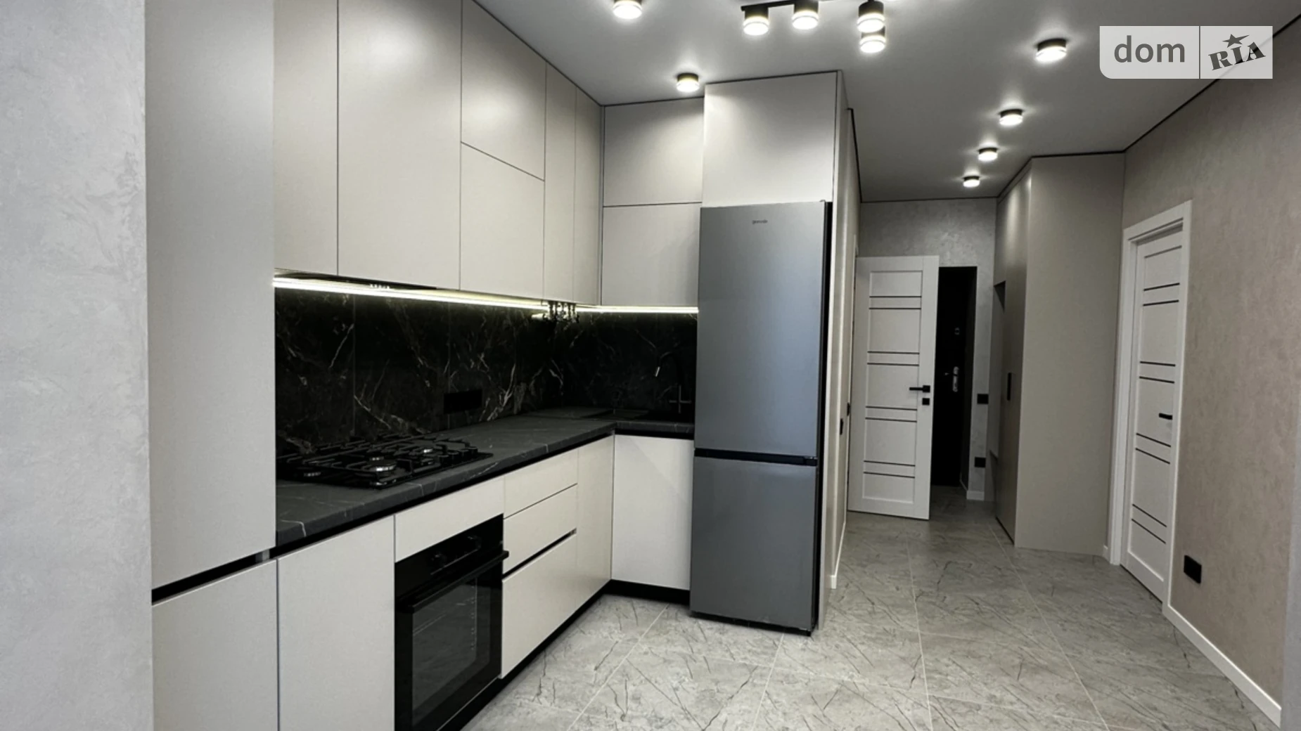 Продается 1-комнатная квартира 42.4 кв. м в Буче, пер. Тихого, 2 корпус 1 - фото 2