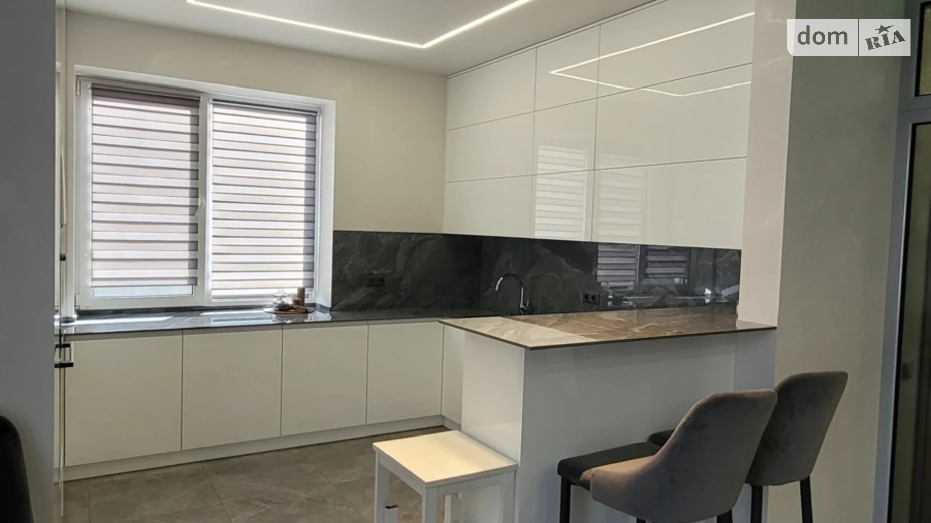 Здається в оренду одноповерховий будинок 100 кв. м з каміном, цена: 1300 $ - фото 3