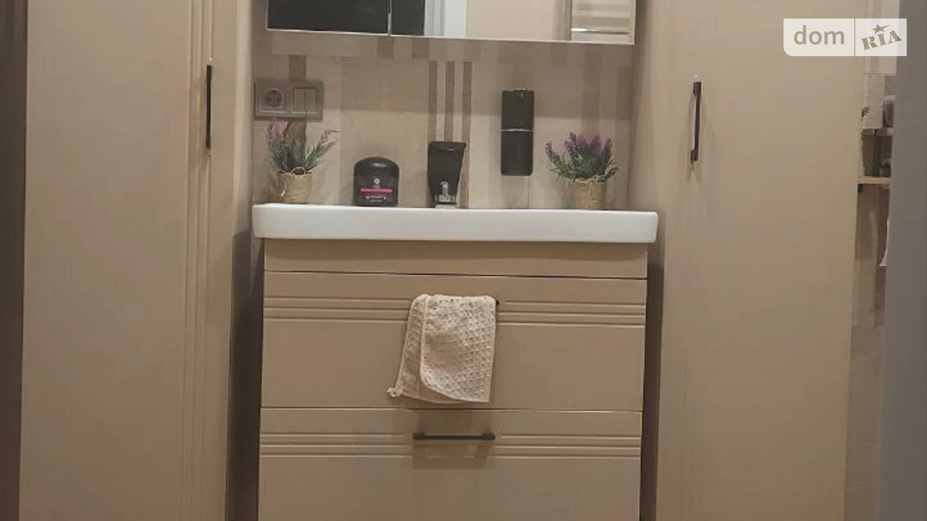 Продается 3-комнатная квартира 101.8 кв. м в Киеве, ул. Осокорская, 2А - фото 2