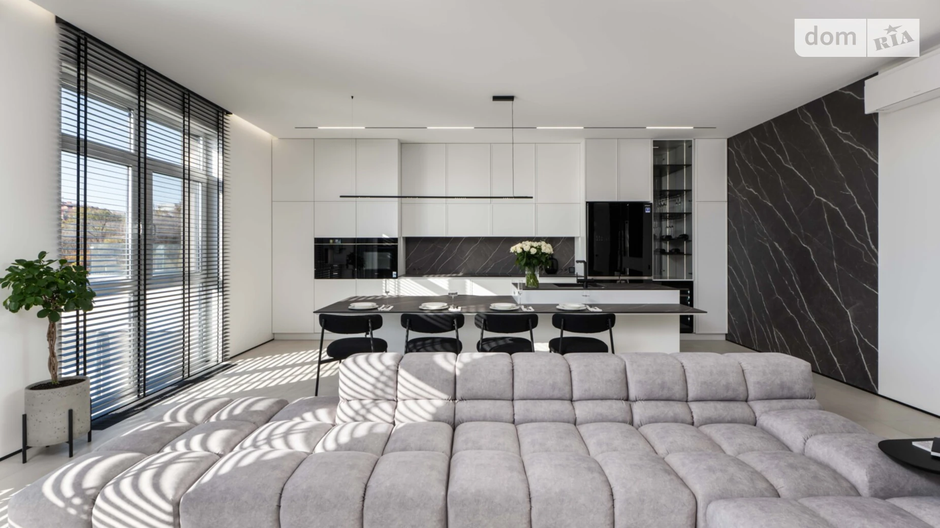 вул. Університетська, 17А Олександрівська Слобідка Київ ЖК Солом'янський - фото 2