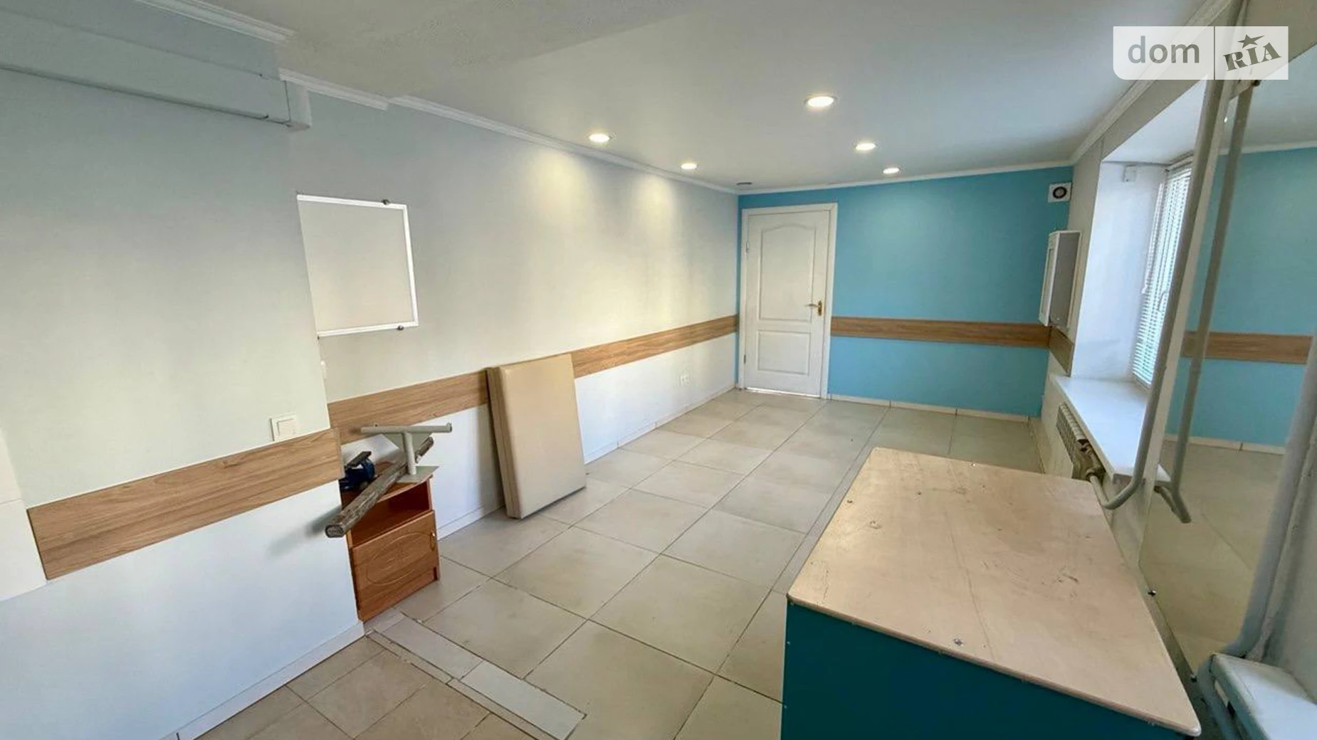 Продается объект сферы услуг 44.2 кв. м в 4-этажном здании, цена: 38000 $ - фото 5