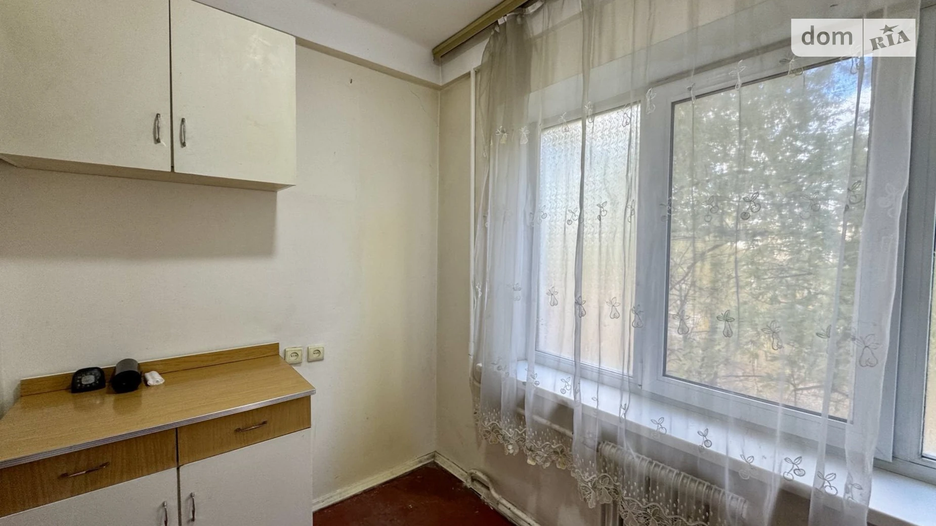 Продається 1-кімнатна квартира 28 кв. м у Києві, вул. Мілютенка, 7А - фото 2