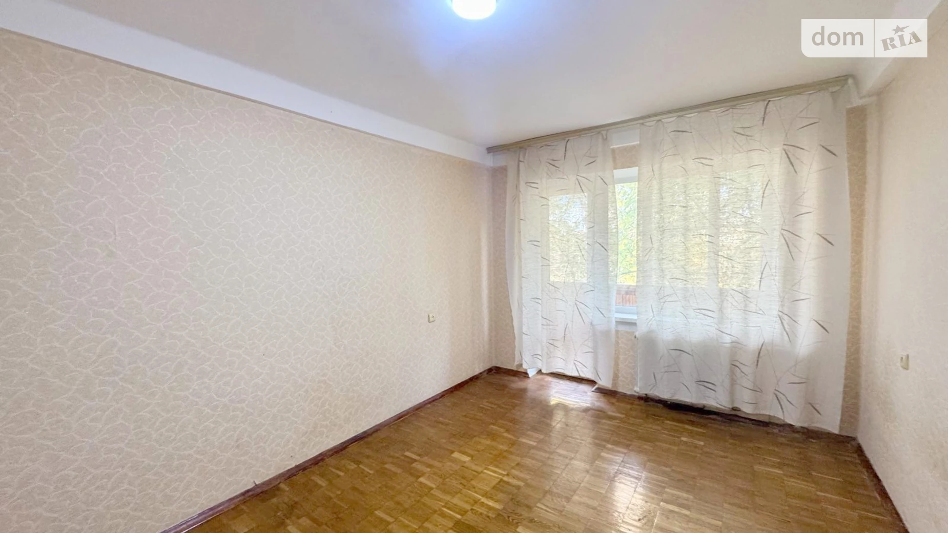 Продається 1-кімнатна квартира 28 кв. м у Києві, вул. Мілютенка, 7А - фото 3