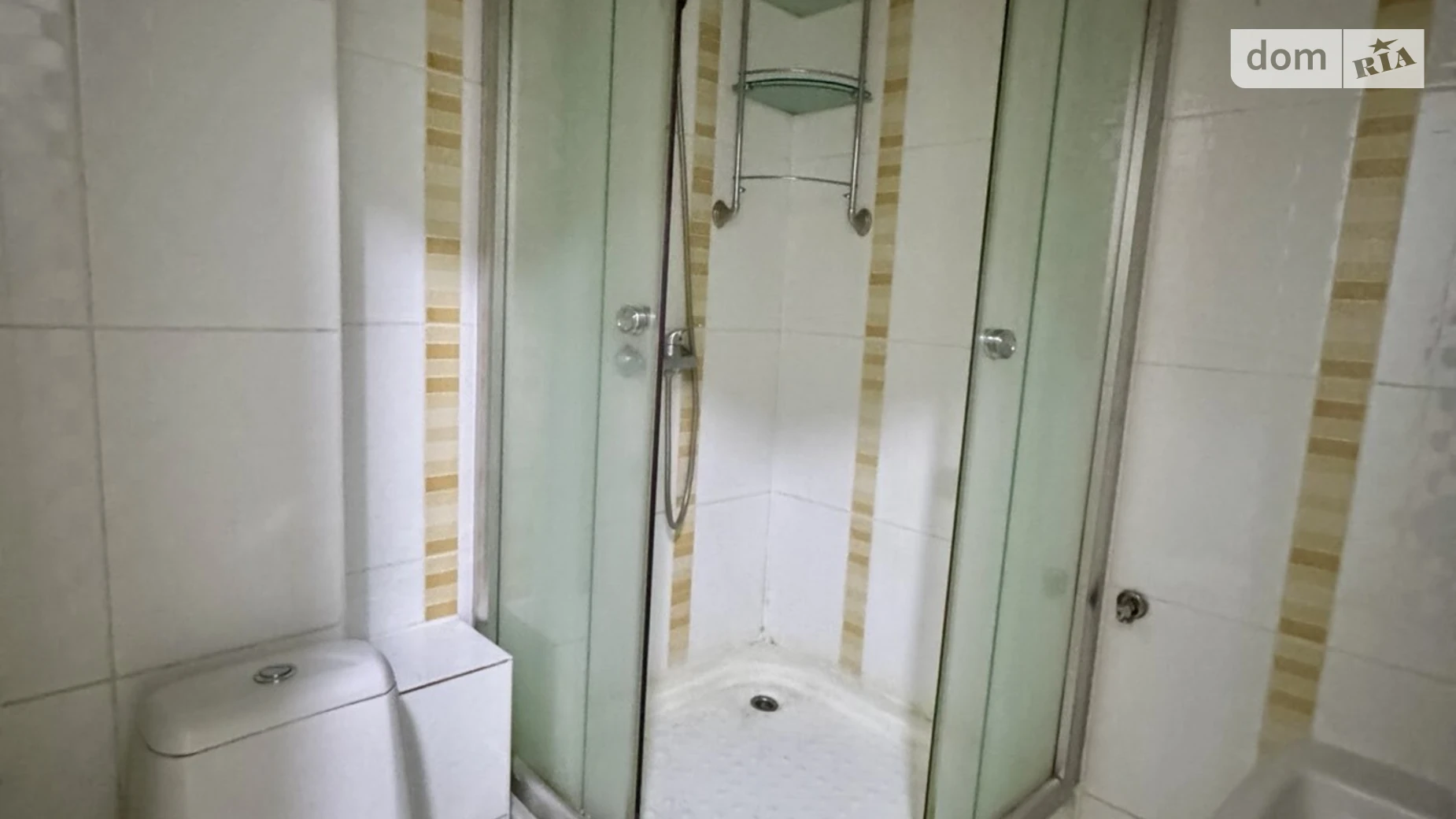 Продається 1-кімнатна квартира 28 кв. м у Києві, вул. Мілютенка, 7А - фото 4