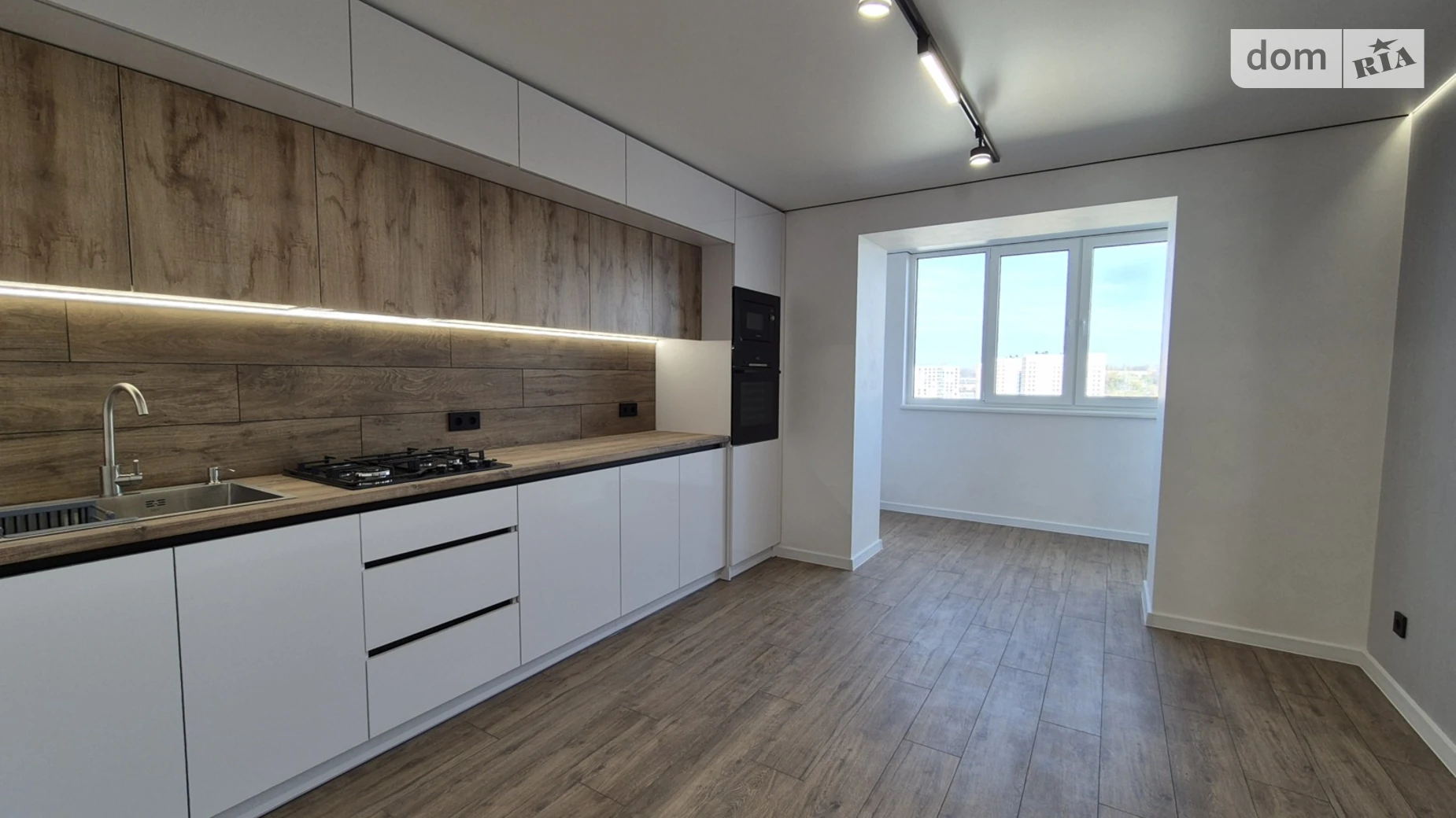 2-комнатная квартира 70 кв. м в Тернополе, ул. Ильенко, 3Б - фото 2