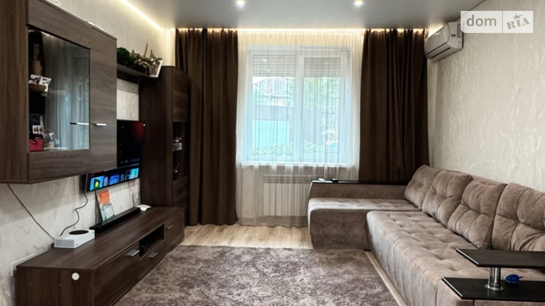 Продается 2-комнатная квартира 50 кв. м в Кривом Роге, просп. Университетский(Гагарина), 16 - фото 2