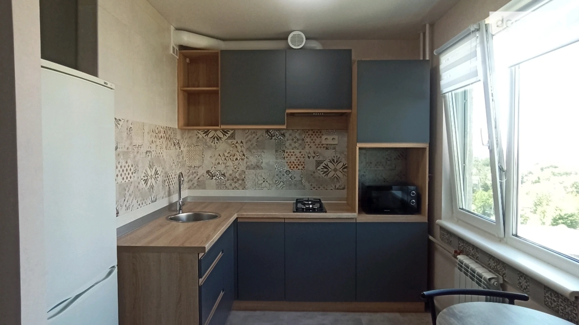 Продается 1-комнатная квартира 35 кв. м в Харькове, ул. Амосова, 1 - фото 3