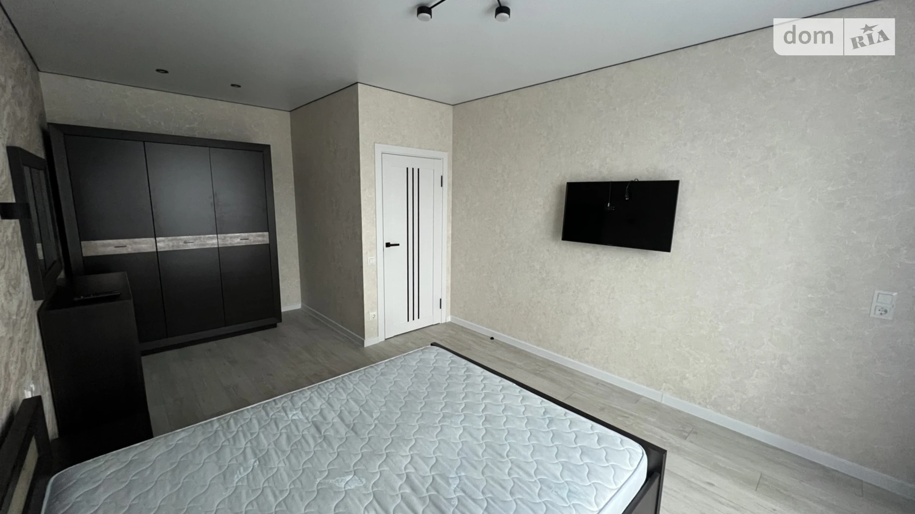 Сдается в аренду 1-комнатная квартира 44 кв. м в Виннице, ул. Васильковая, 4В - фото 3