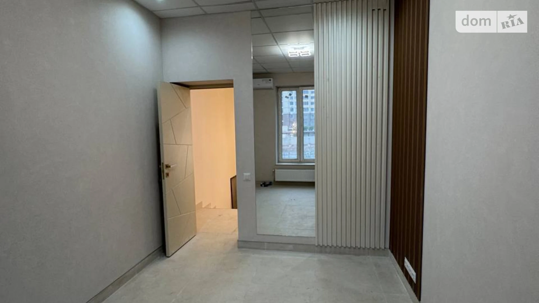 Продається приміщення вільного призначення 642.5 кв. м в 3-поверховій будівлі, цена: 2000000 $ - фото 3