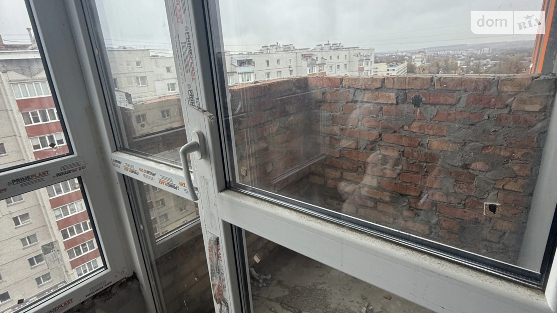 Продается 2-комнатная квартира 70 кв. м в, цена: 60800 $ - фото 2