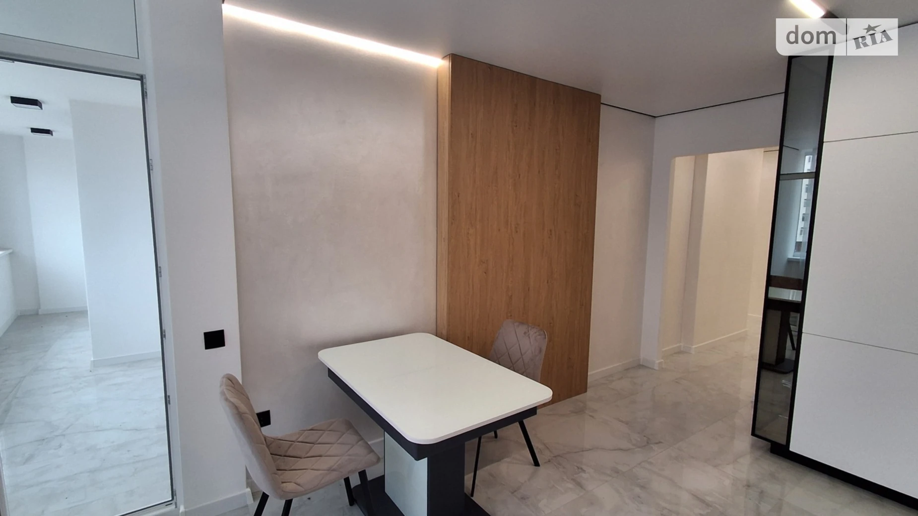 2-комнатная квартира 68 кв. м в Тернополе, ул. Киевская - фото 4