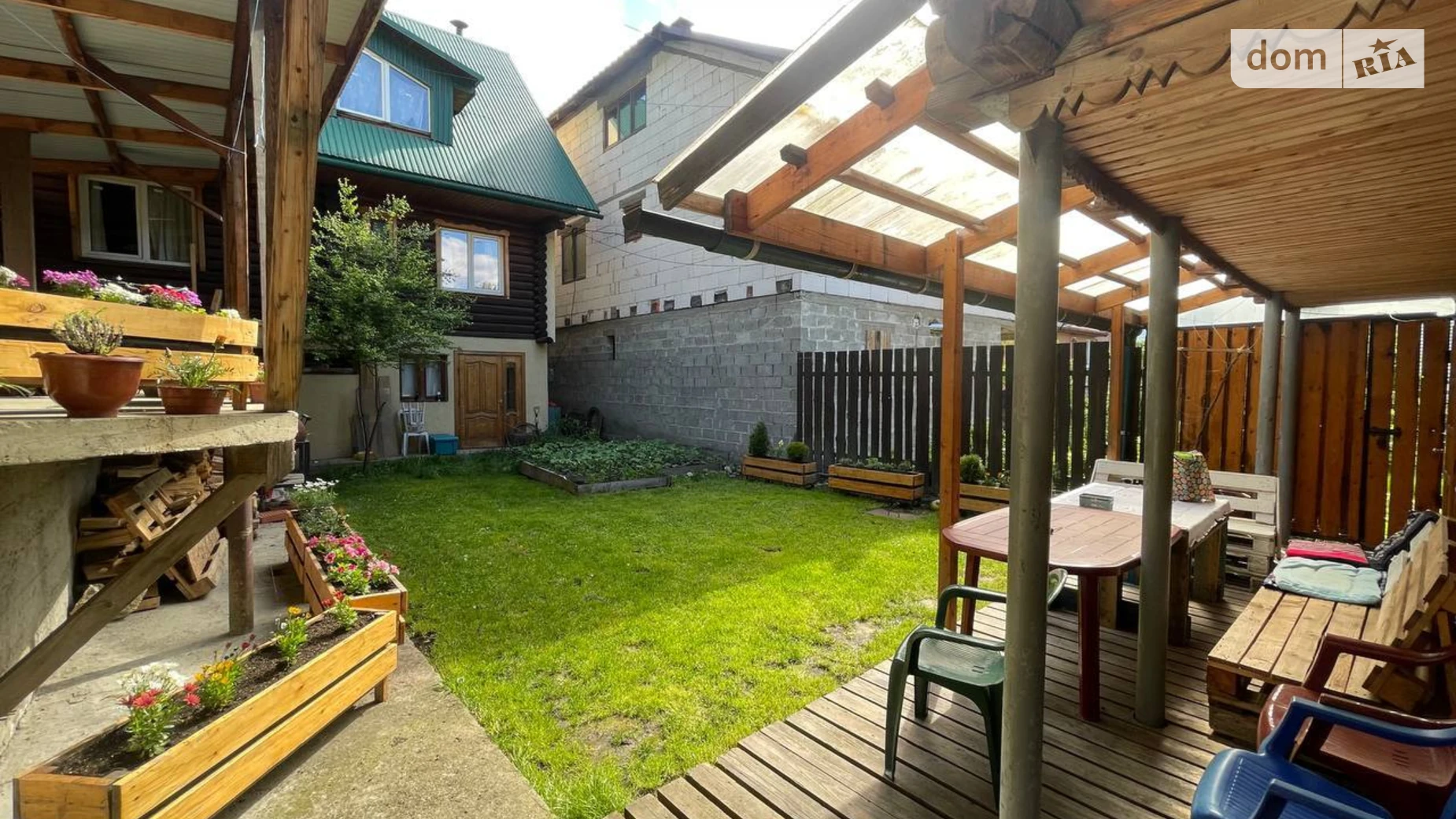 Продается дом на 4 этажа 450 кв. м с верандой, цена: 180000 € - фото 3