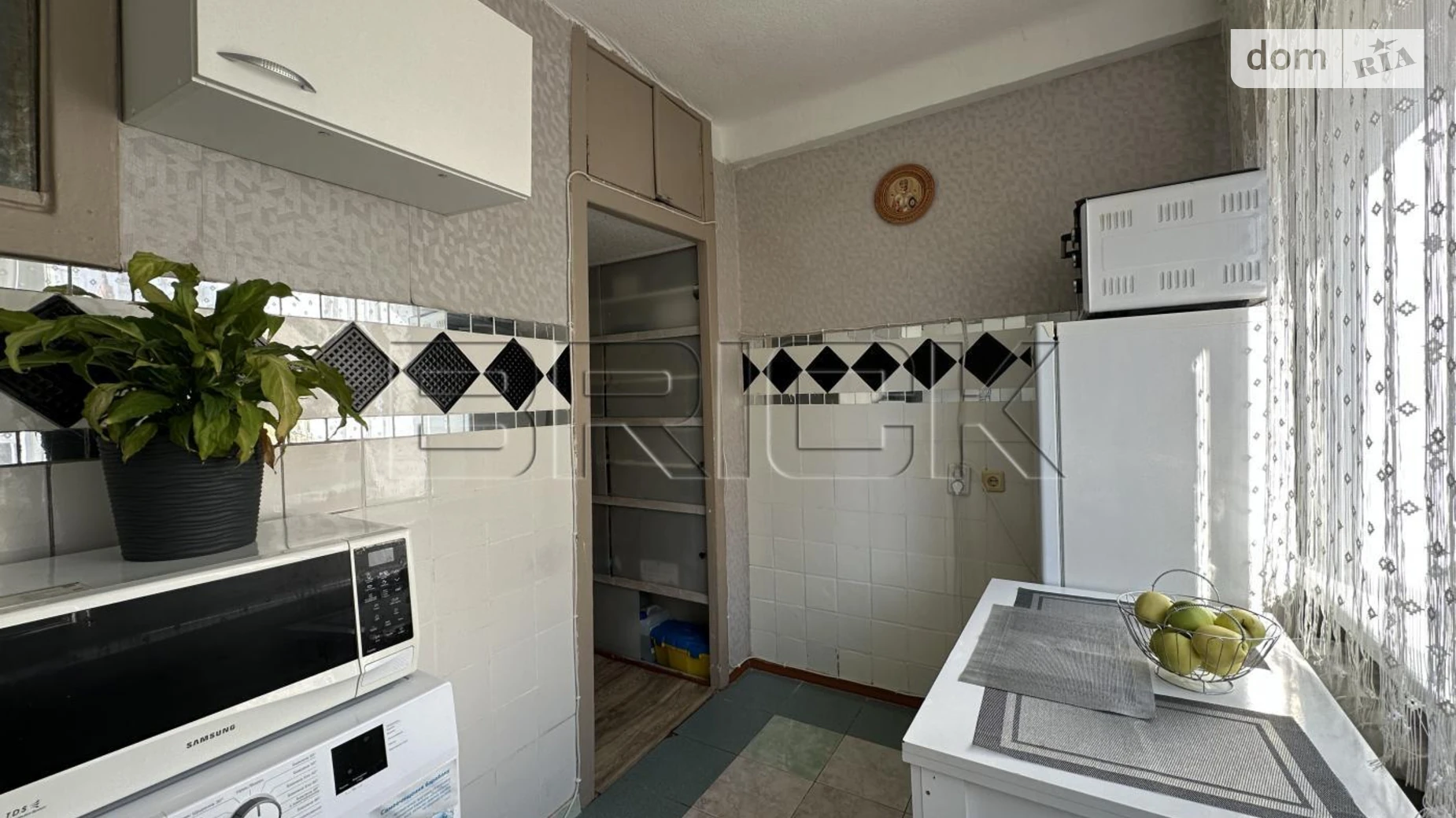 Продається 2-кімнатна квартира 45.5 кв. м у Києві, вул. Пріорська(Полупанова), 3А корпус 2 - фото 3