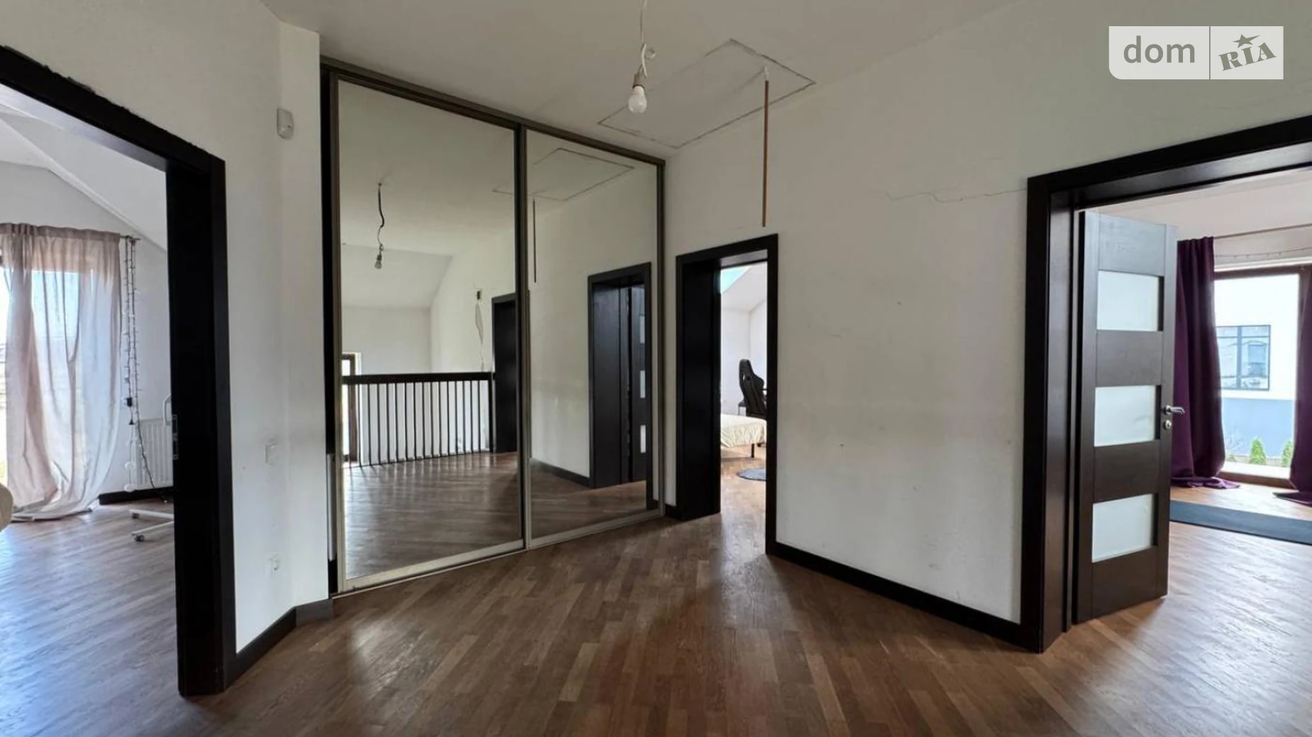 Продается дом на 2 этажа 200 кв. м с балконом, цена: 156000 $ - фото 2