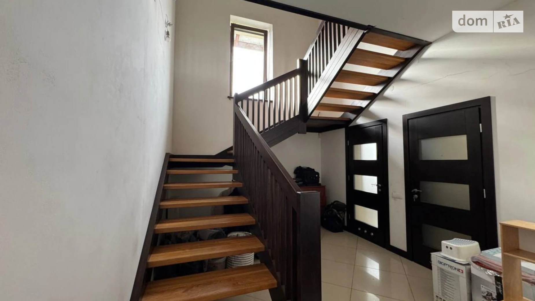 Продается дом на 2 этажа 200 кв. м с балконом, цена: 156000 $ - фото 3