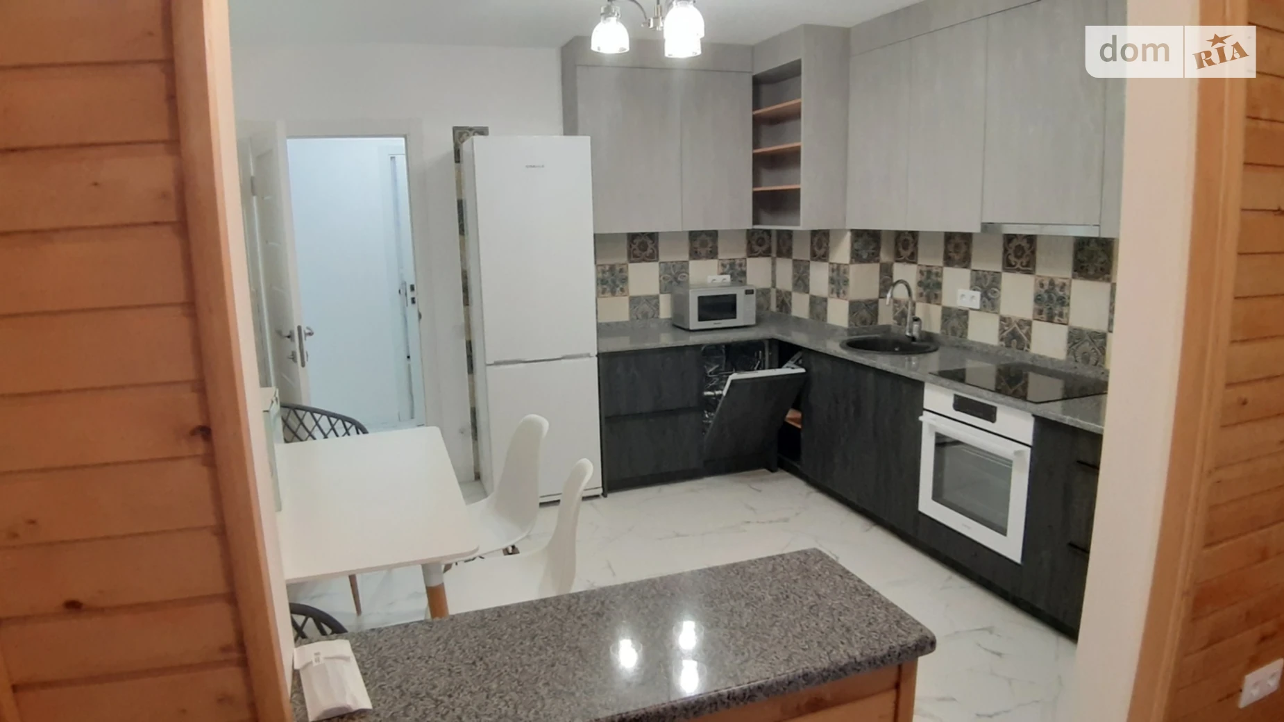 Сдается в аренду 2-комнатная квартира 76 кв. м в Вышгороде, ул. Кургузова, 11Д - фото 2