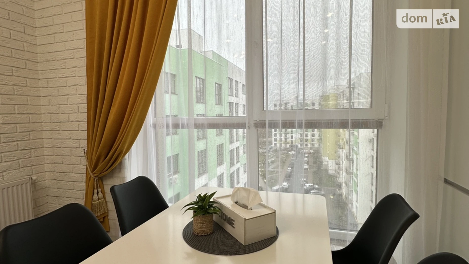 Продается 2-комнатная квартира 67.1 кв. м в Ровно, ул. Черновола Вячеслава, 91У - фото 4