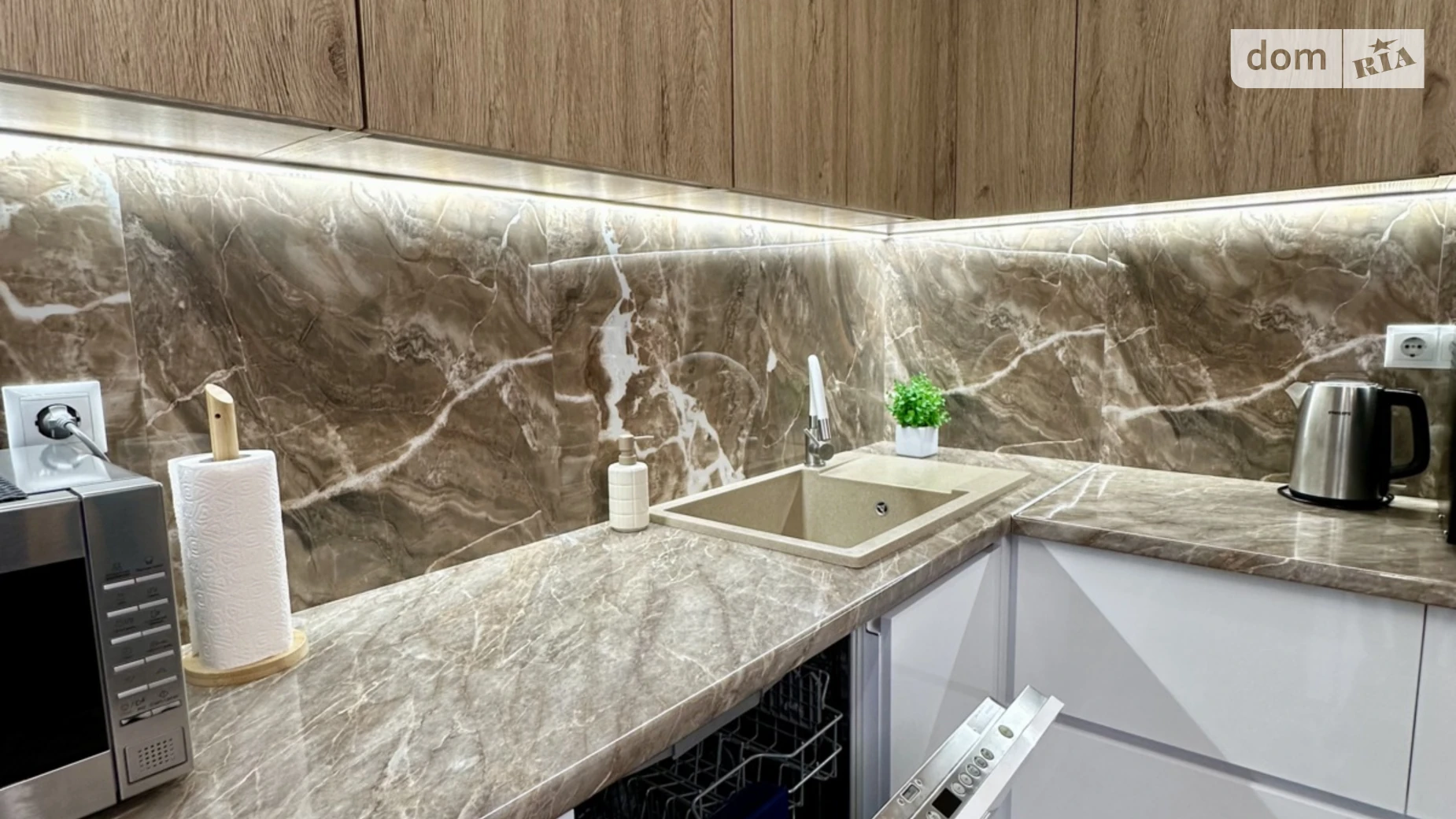 Продается 2-комнатная квартира 67.1 кв. м в Ровно, ул. Черновола Вячеслава, 91У - фото 5