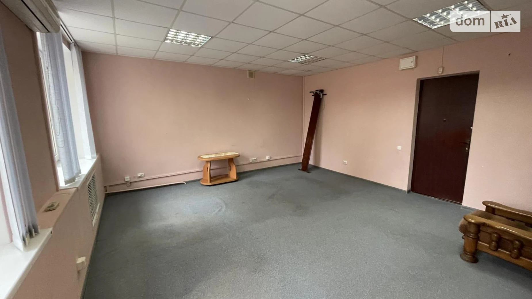 Сдается в аренду офис 29.3 кв. м в бизнес-центре, цена: 6450 грн - фото 5