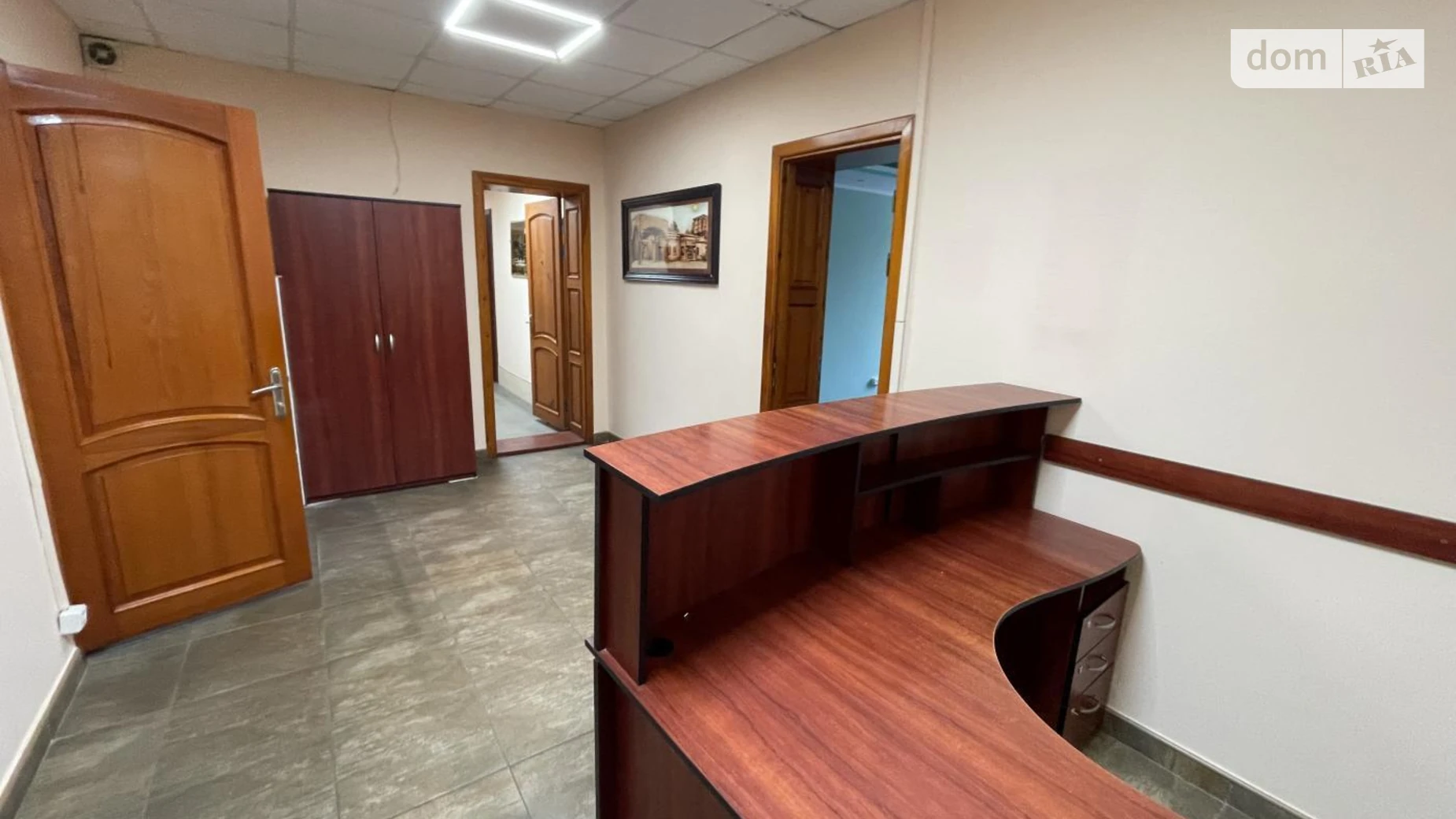 Сдается в аренду офис 110 кв. м в бизнес-центре, цена: 24200 грн - фото 3