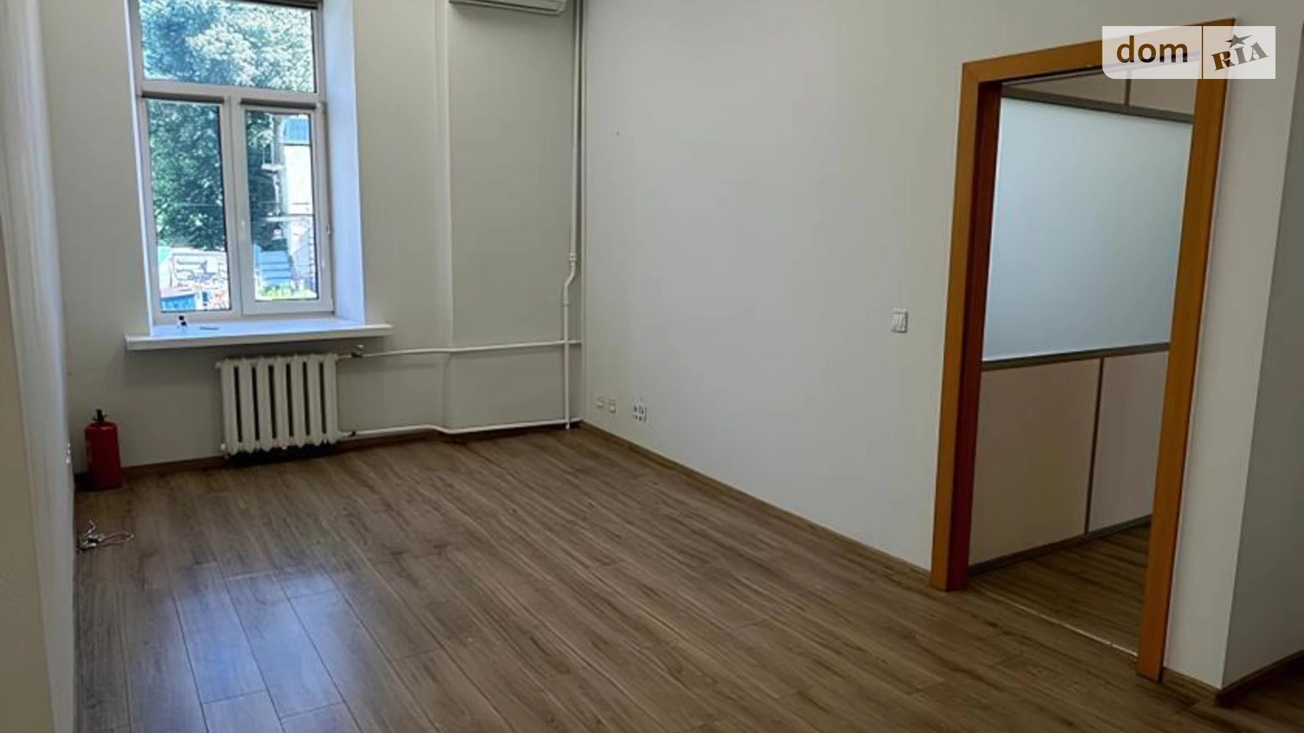 Сдается в аренду офис 240 кв. м в бизнес-центре, цена: 3800 $ - фото 5