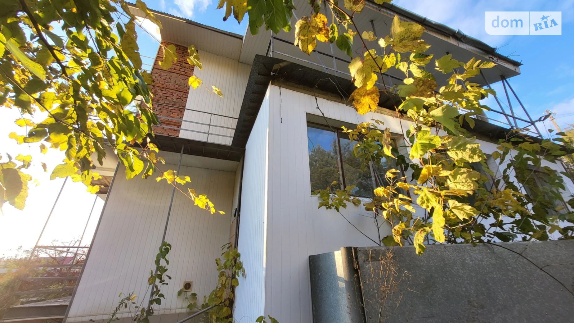 Продается дом на 3 этажа 470 кв. м с мансардой, цена: 170000 $ - фото 2