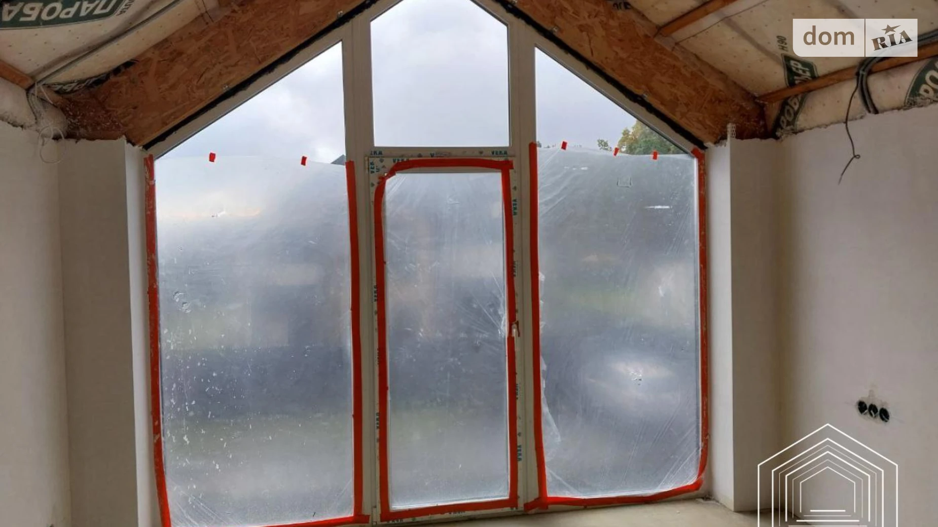 Продается дом на 2 этажа 142.4 кв. м с баней/сауной, цена: 158000 $ - фото 2