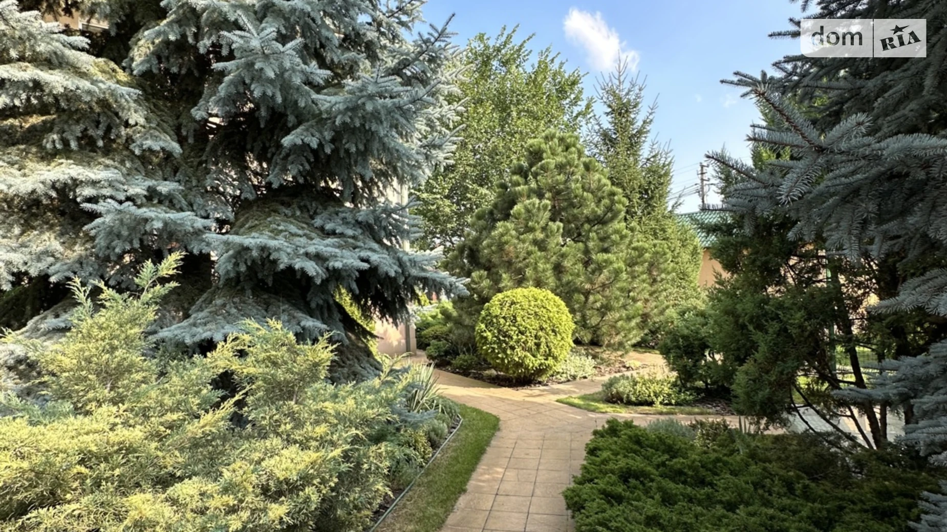 Сдается в аренду дом на 3 этажа 175 кв. м с участком, цена: 1300 $ - фото 3