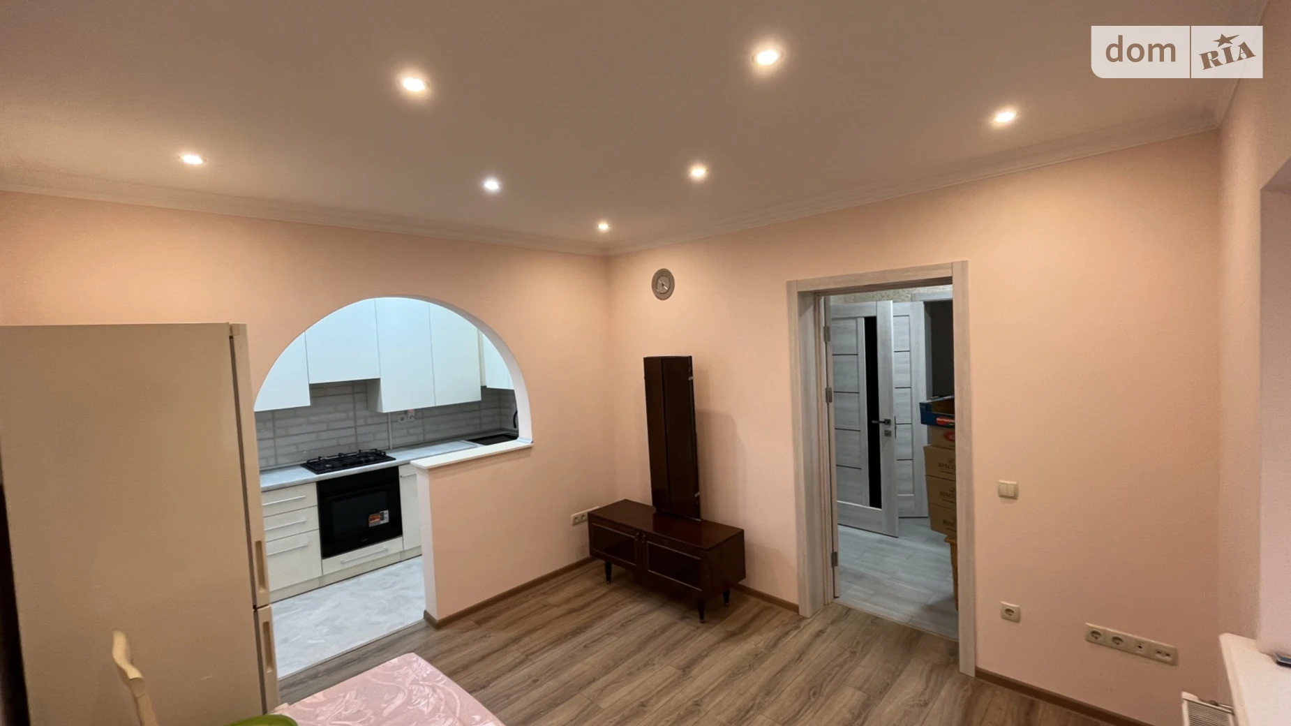 Здається в оренду одноповерховий будинок 45 кв. м з балконом, цена: 300 $ - фото 2