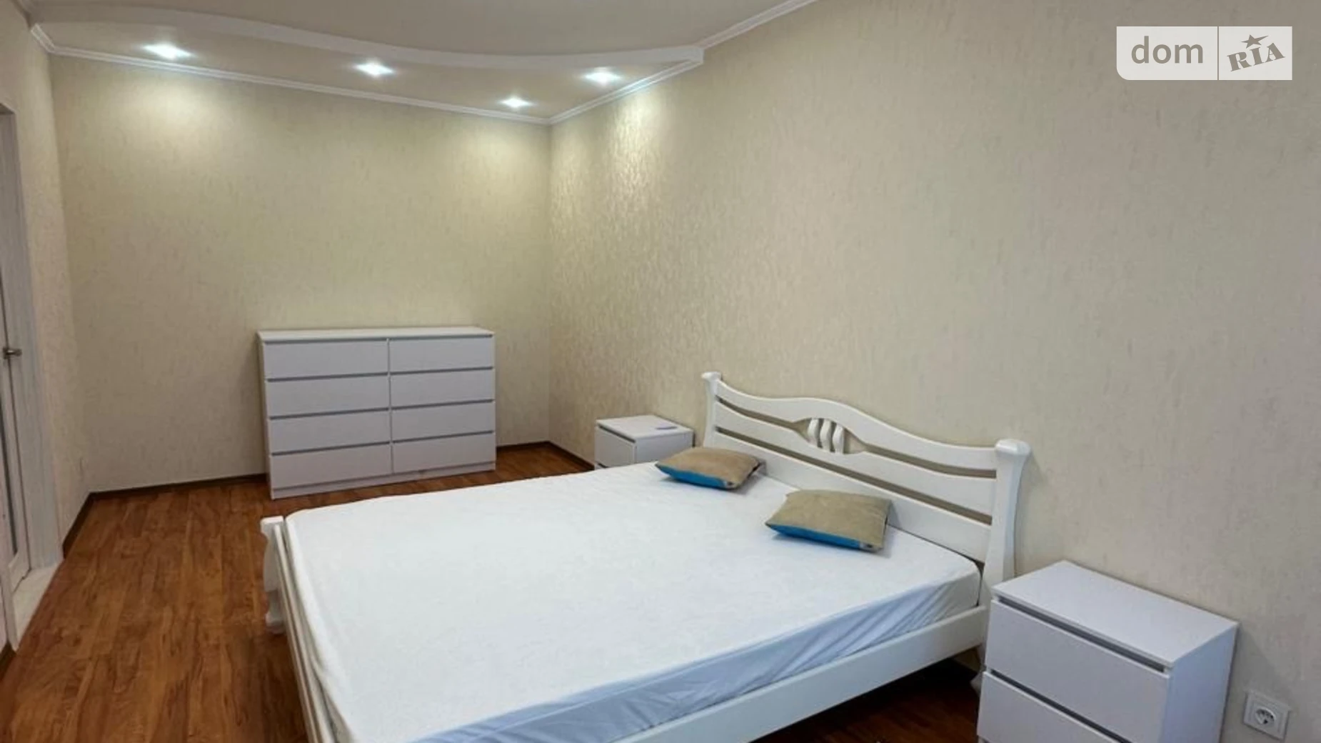 Сдается в аренду 2-комнатная квартира 65 кв. м в Виннице, ул. Зодчих, 10 - фото 4