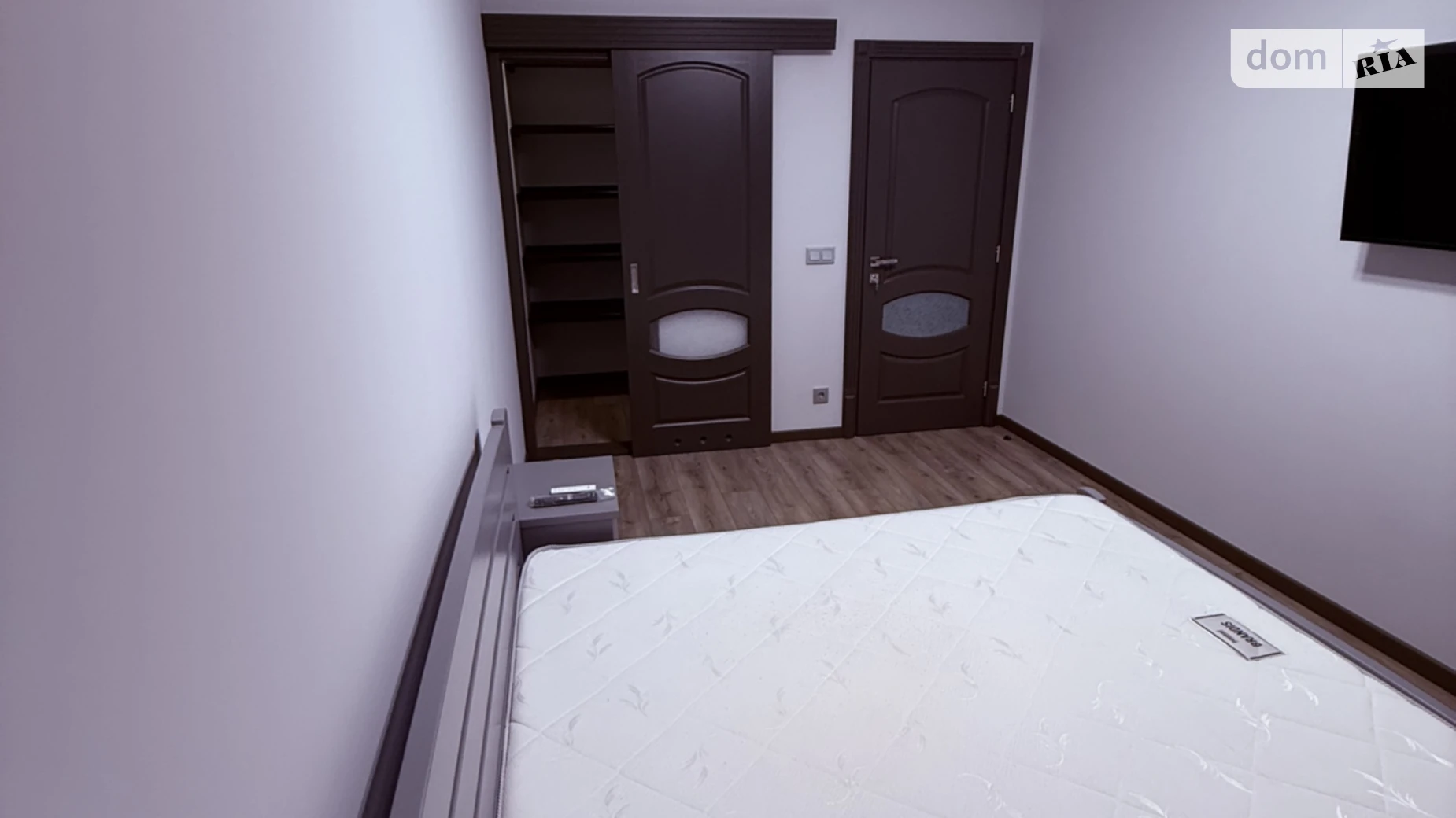 Сдается в аренду 2-комнатная квартира 100 кв. м в Ужгороде, цена: 1000 € - фото 3