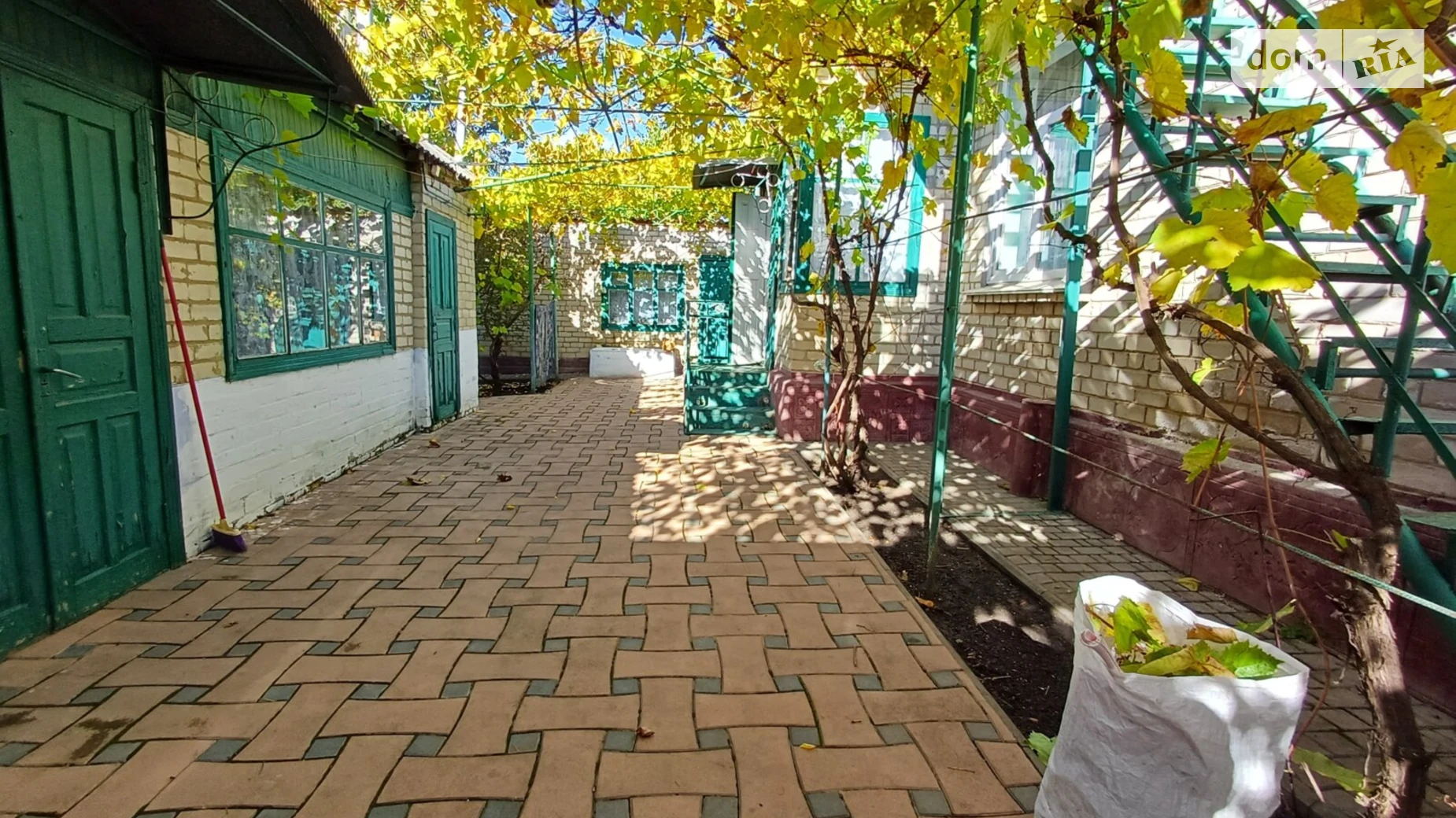 Продается одноэтажный дом 148.5 кв. м с бассейном, цена: 59500 $ - фото 2