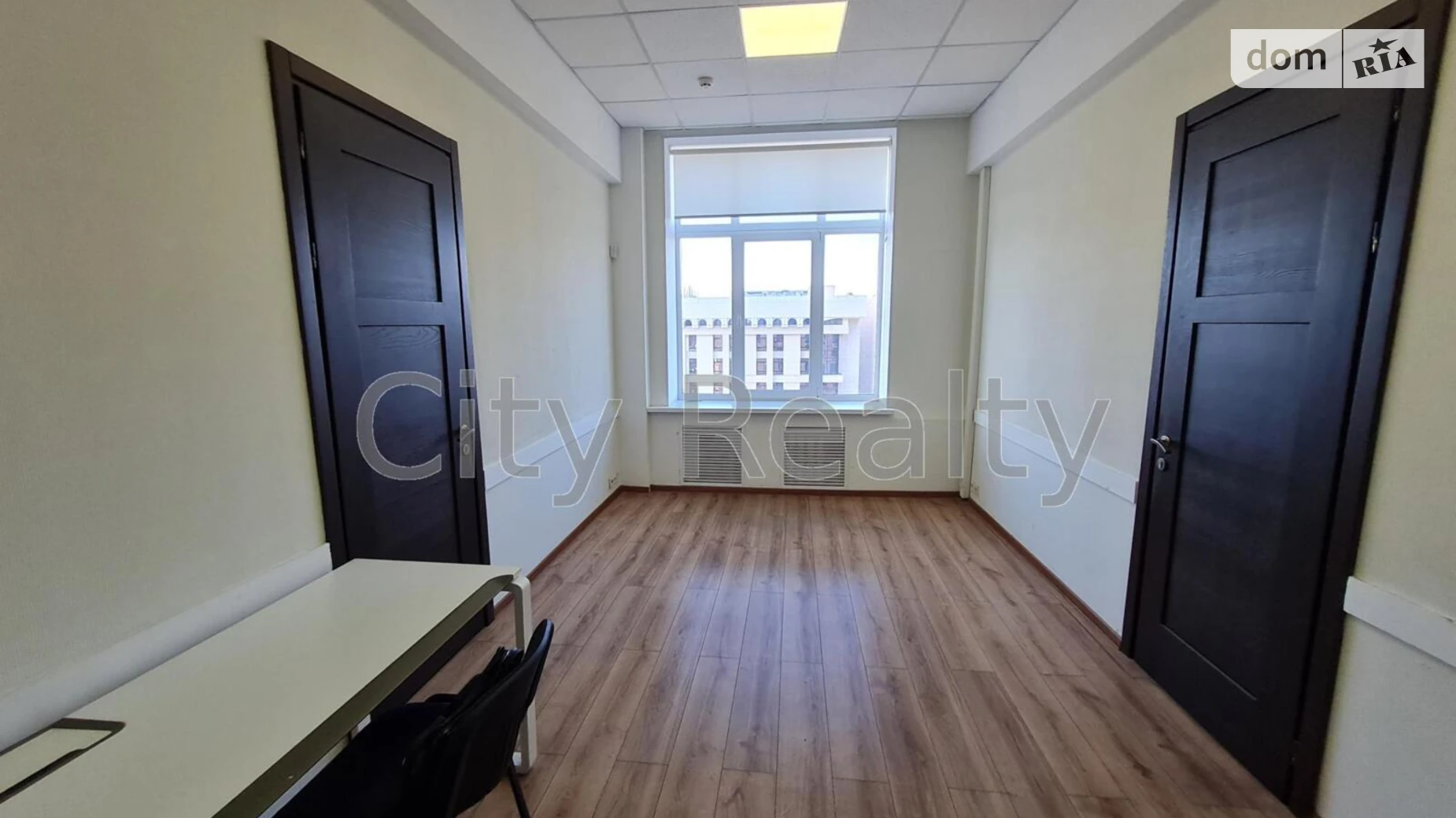 Сдается в аренду офис 77.4 кв. м в бизнес-центре, цена: 50310 грн - фото 3