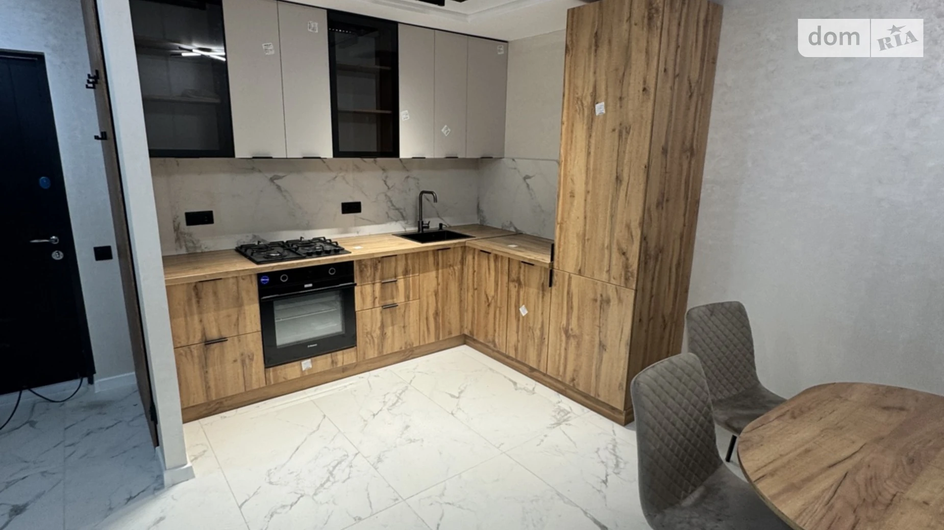 2-комнатная квартира 58 кв. м в Тернополе, ул. Смакулы - фото 2