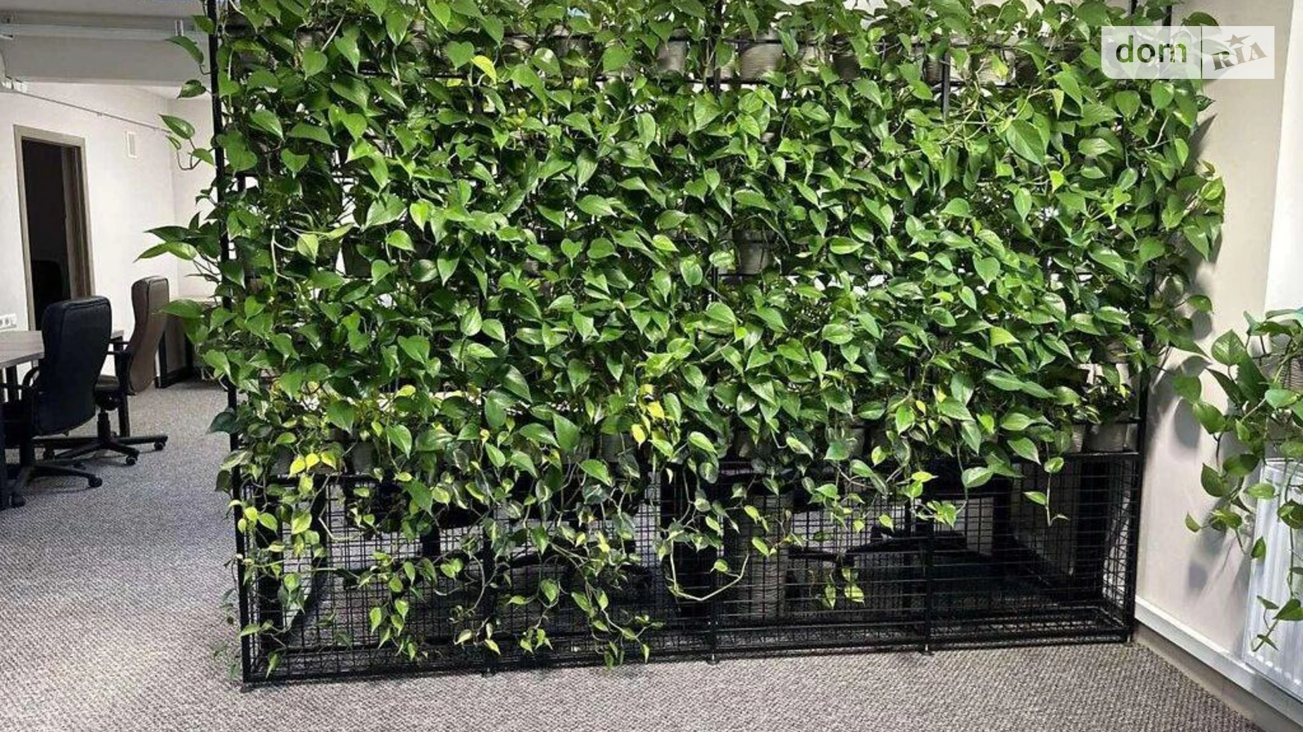 Сдается в аренду офис 220 кв. м в бизнес-центре, цена: 1100 $ - фото 2