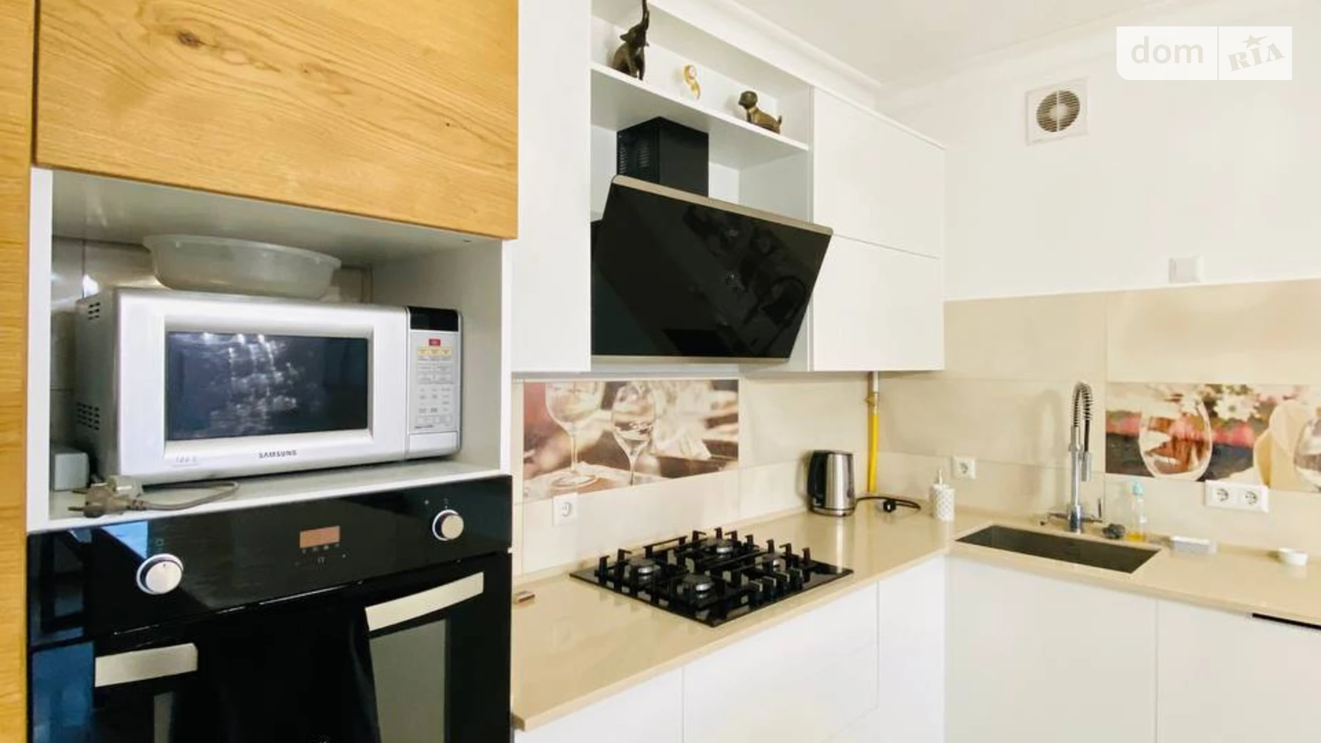 Продается дом на 2 этажа 298.7 кв. м с садом, цена: 194000 $ - фото 4