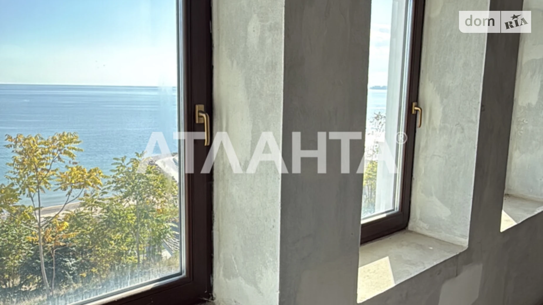 Продается дом на 3 этажа 595.9 кв. м с балконом, цена: 950000 $ - фото 3