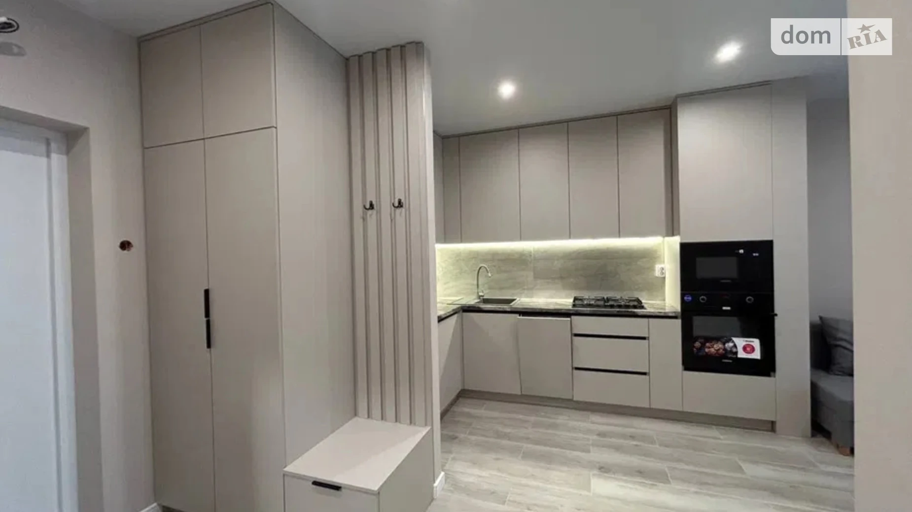 Продается 1-комнатная квартира 43.49 кв. м в Львове, ул. Зеленая, 151 - фото 2