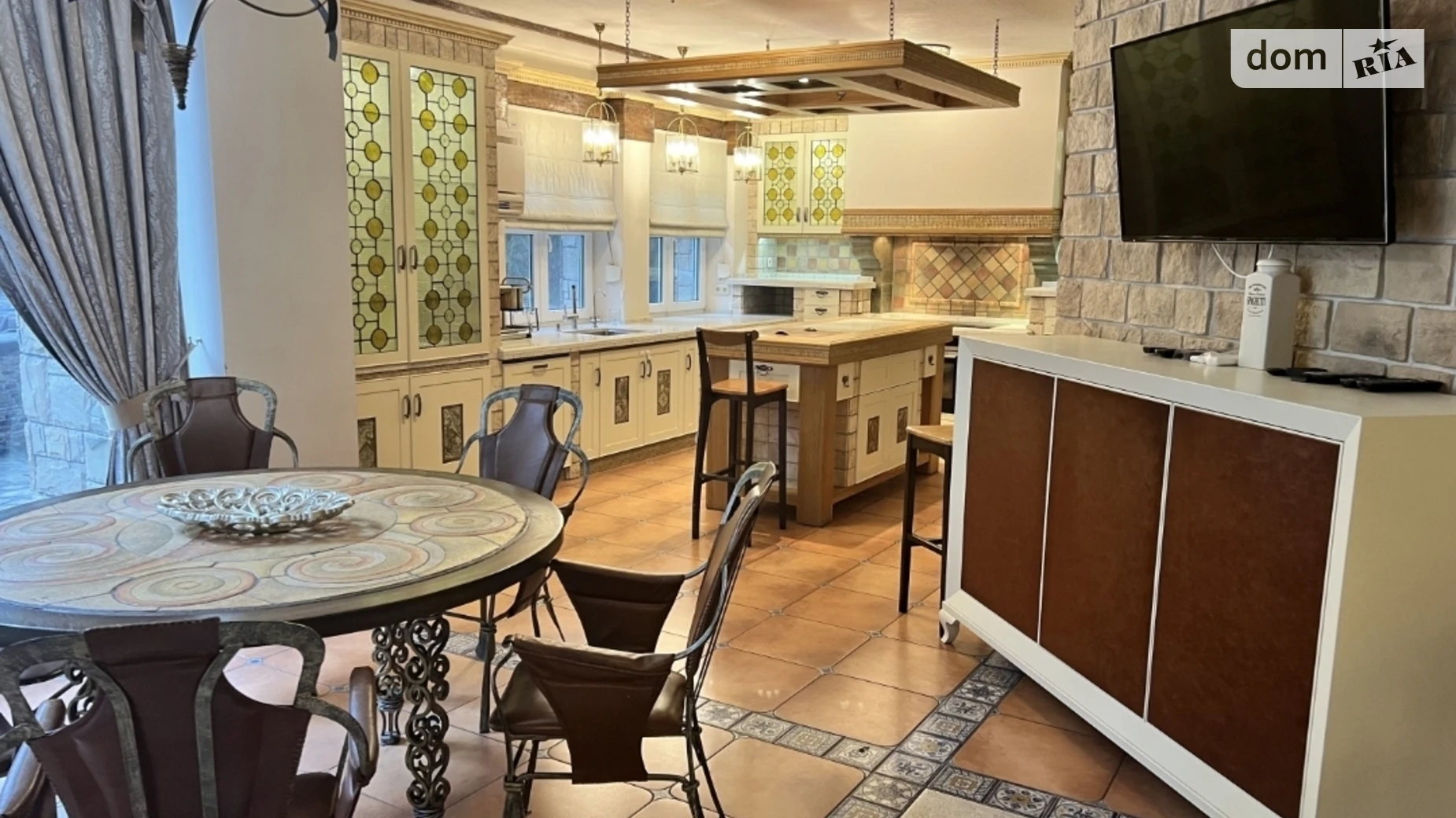 Продается дом на 3 этажа 572 кв. м с подвалом, цена: 1150000 $ - фото 5