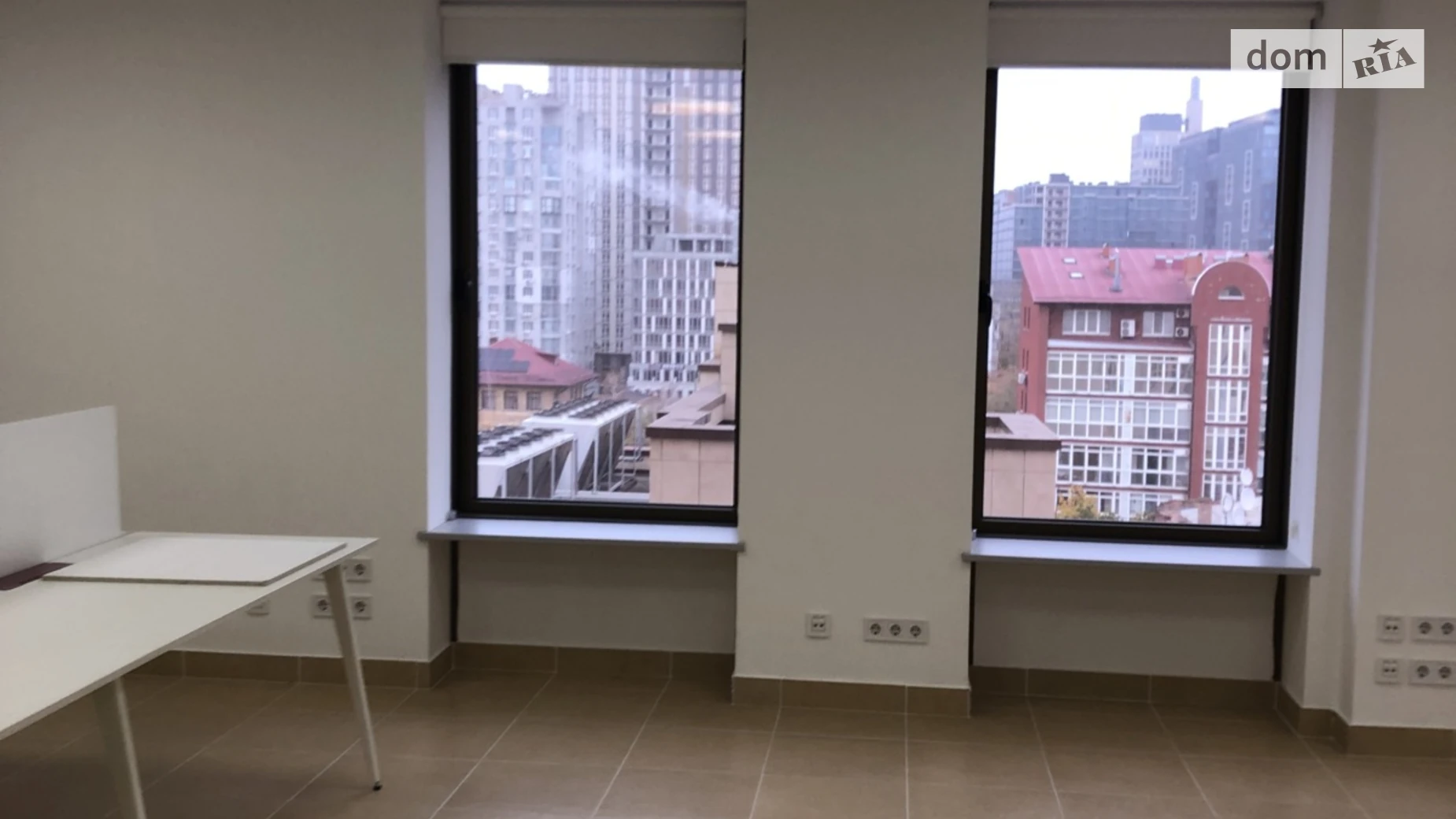 Сдается в аренду офис 48.8 кв. м в бизнес-центре, цена: 25220 грн - фото 3