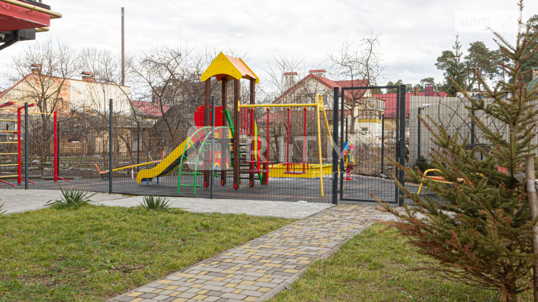 Продается 2-комнатная квартира 80.7 кв. м в Брюховичах, ул. Независимости Украины - фото 3